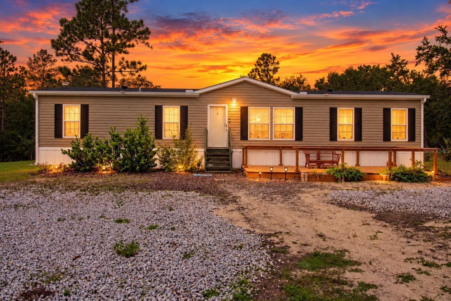 152 PIPER DR