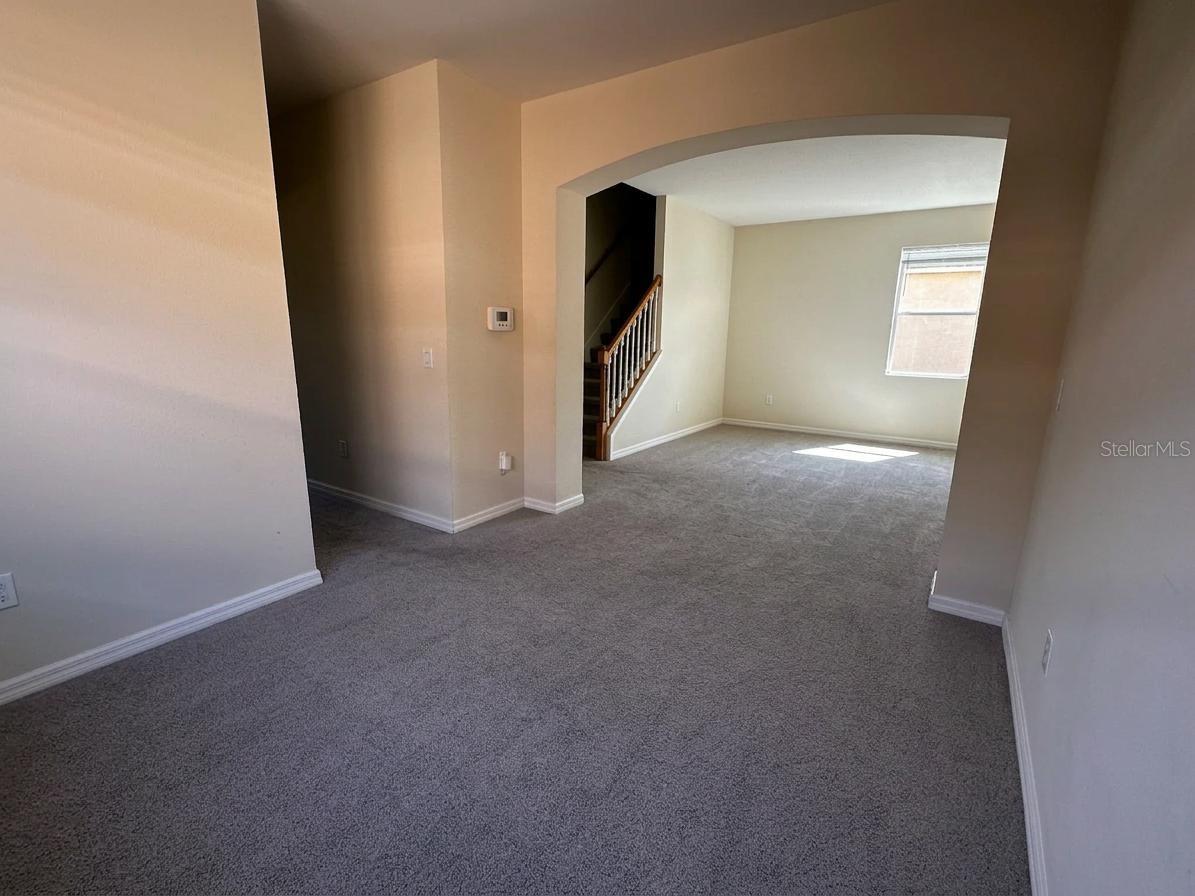 Single Family Residence at 814 COLLEGE LEAF WAY, RUSKIN, photo 5 of 20