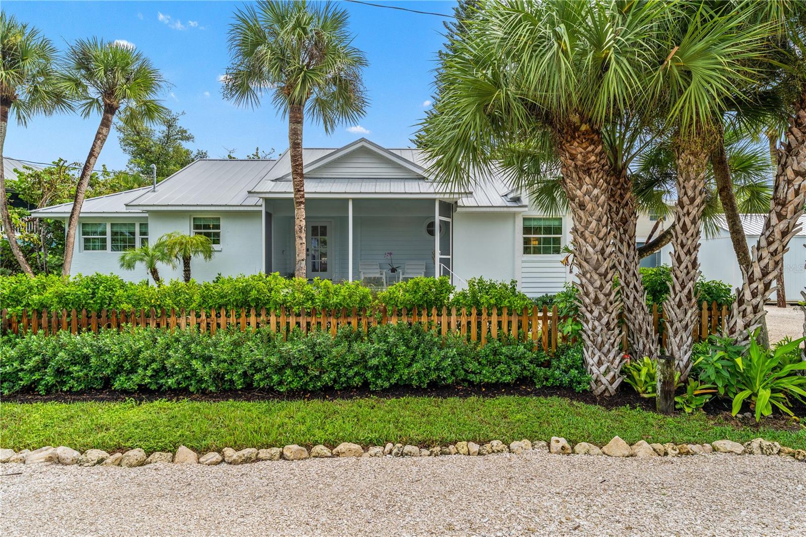 4095 N BEACH RD