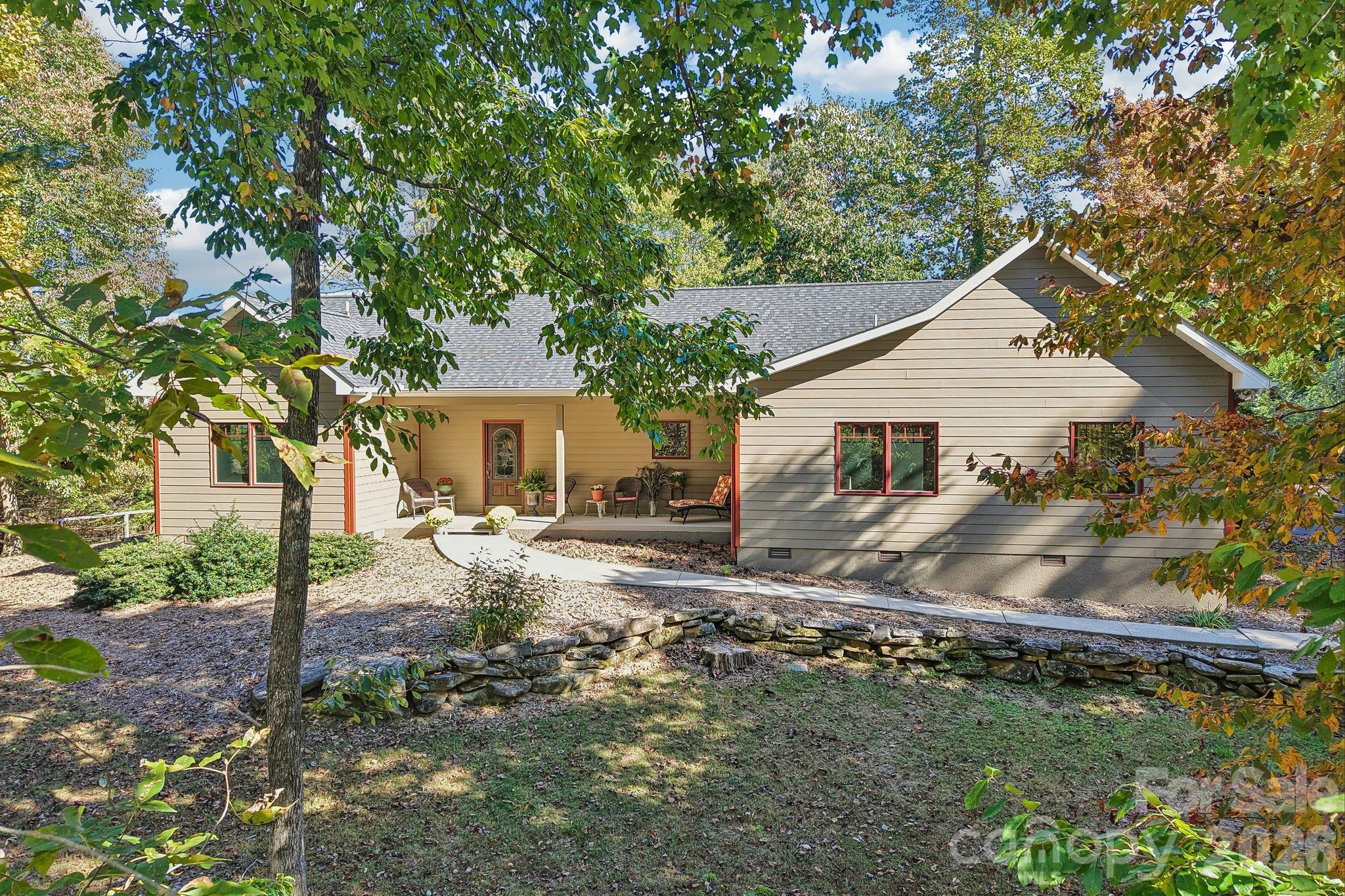 411 Alta Circle