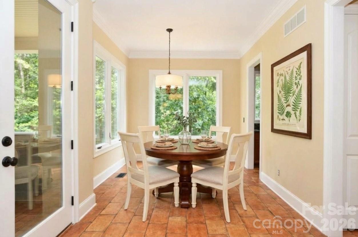 Single Family Residence at 5138 Watermead Lane, Belmont, photo 16 of 60