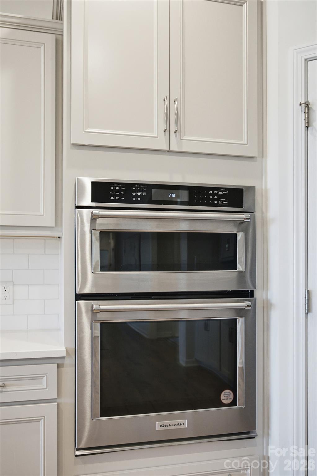 Single Family Residence at 13709 Berkley Avenue, Huntersville, photo 16 of 46