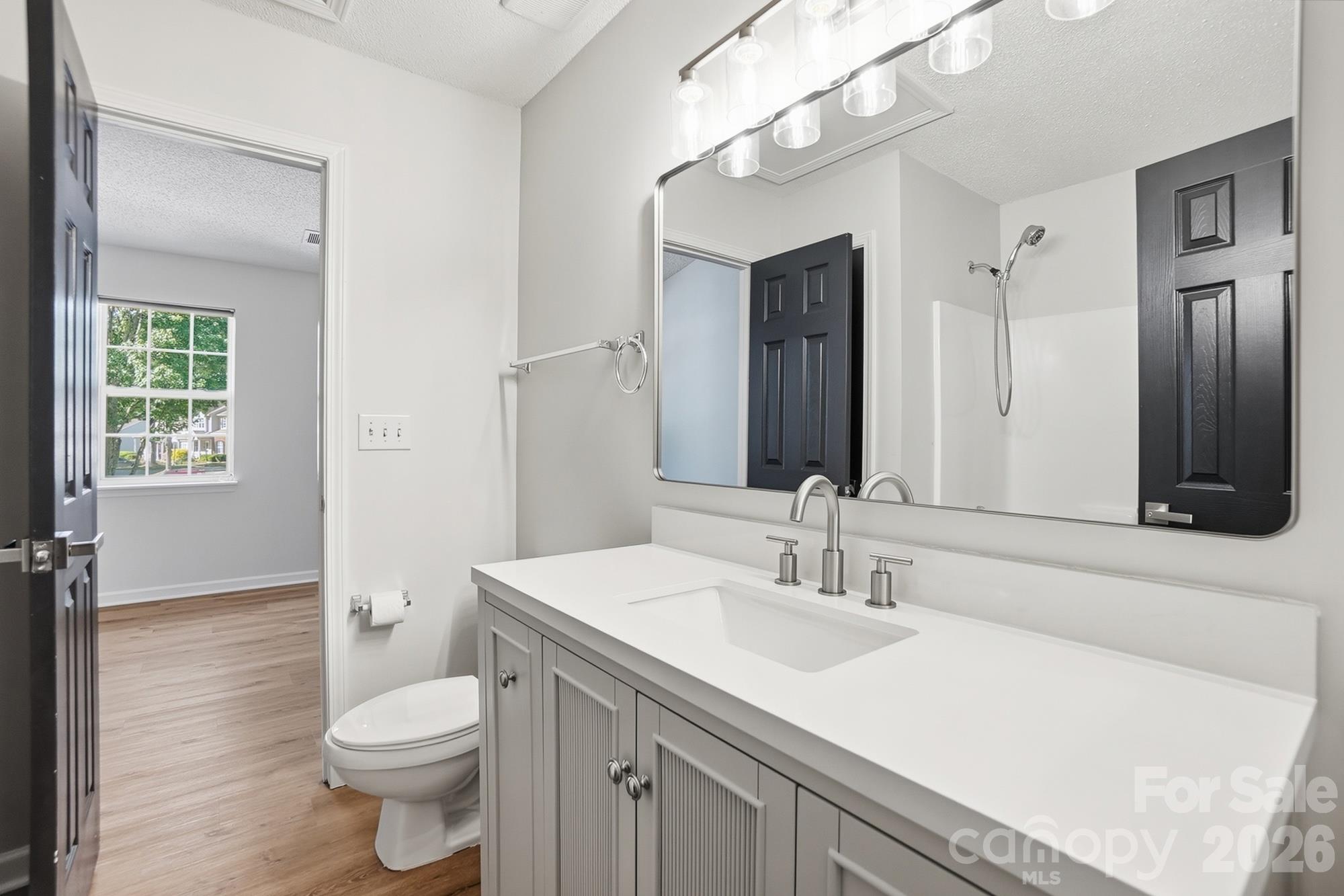 Full bathroom upstairs - 10584 English Setter Way, Charlotte