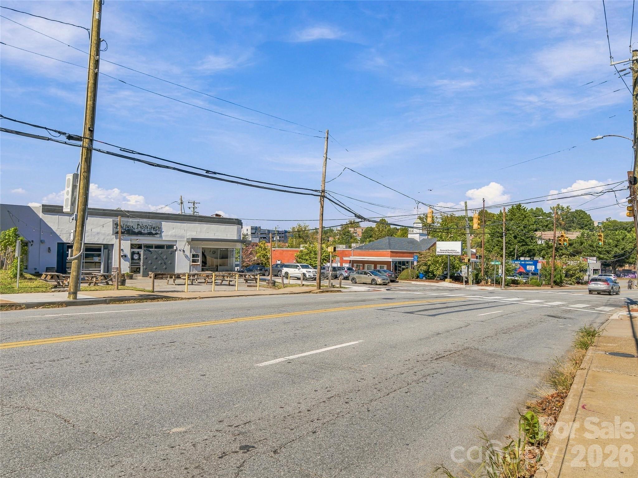 Free Standing Store at 251 Biltmore Avenue, Asheville, photo 7 of 43