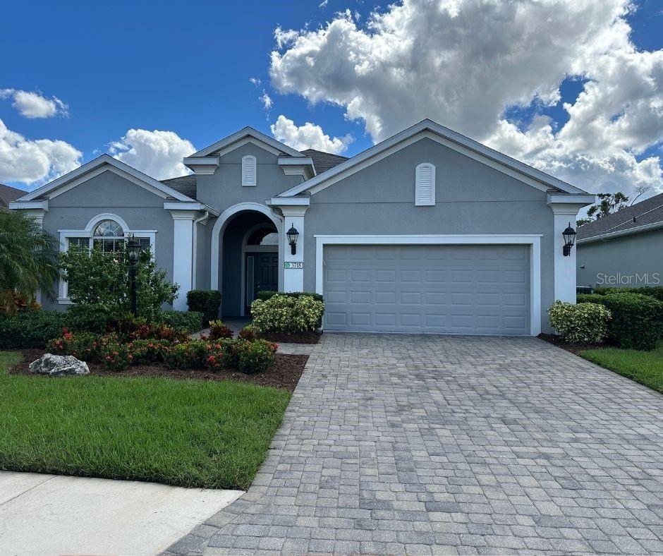 3718 WOODCLIFF LAKE TER