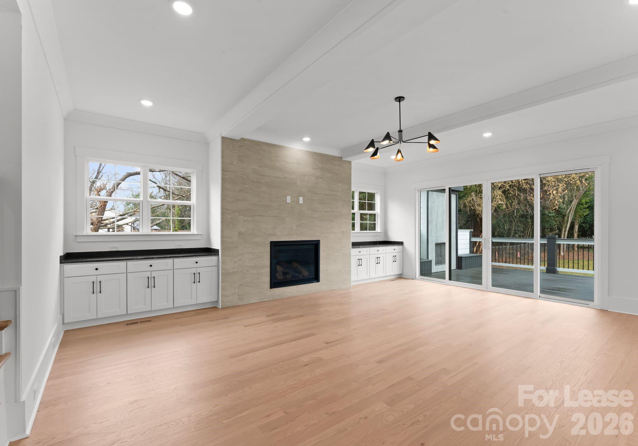Single Family Residence at 4345 Castleton Road, Charlotte, photo 4 of 44