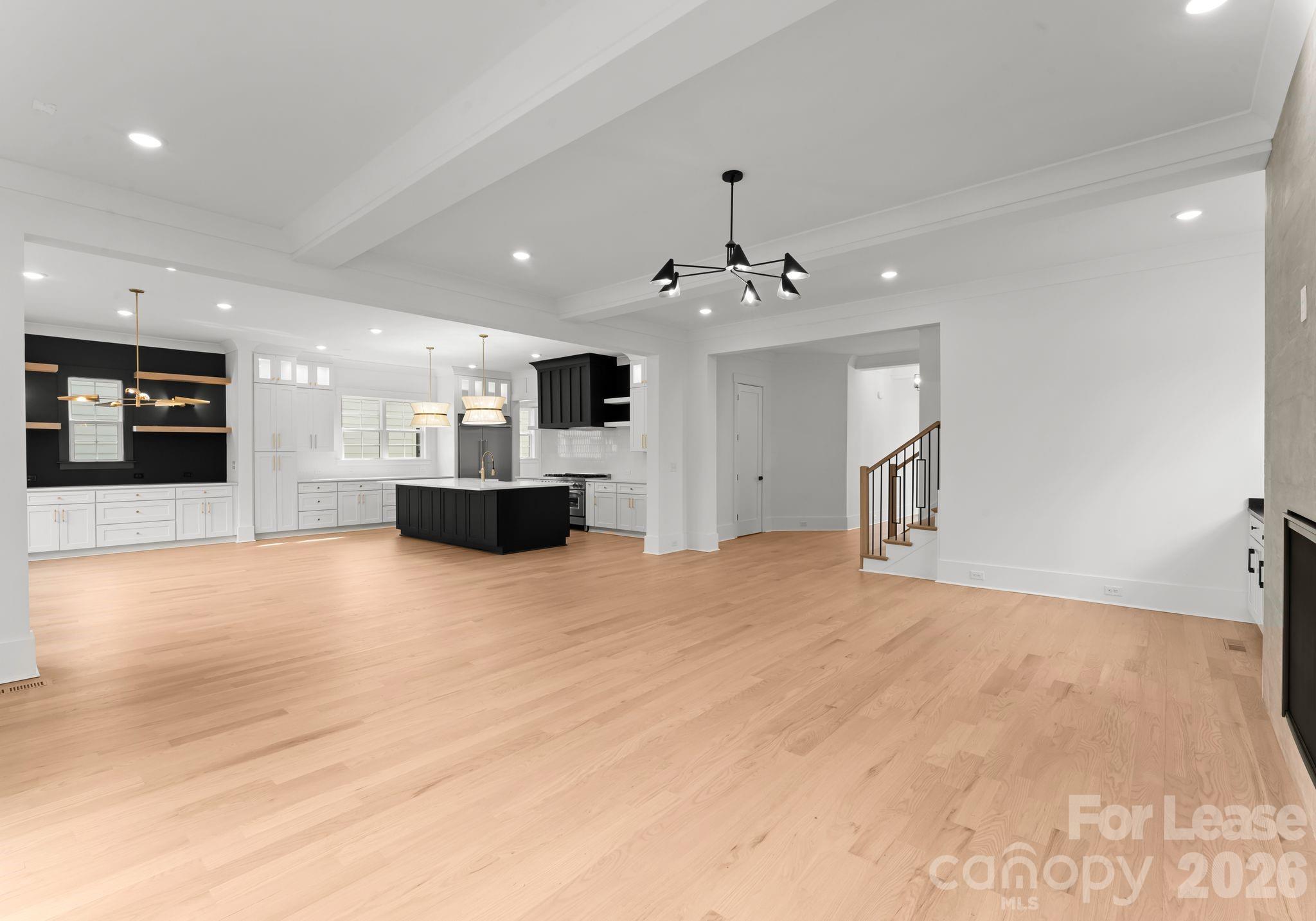 Single Family Residence at 4345 Castleton Road, Charlotte, photo 6 of 44