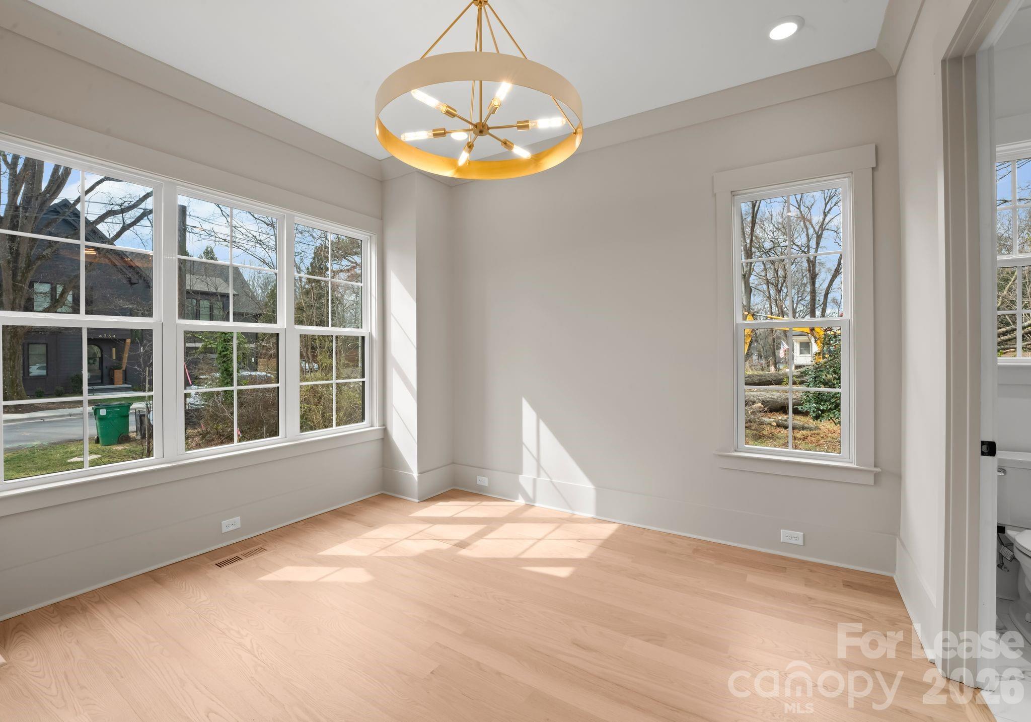Single Family Residence at 4345 Castleton Road, Charlotte, photo 17 of 44