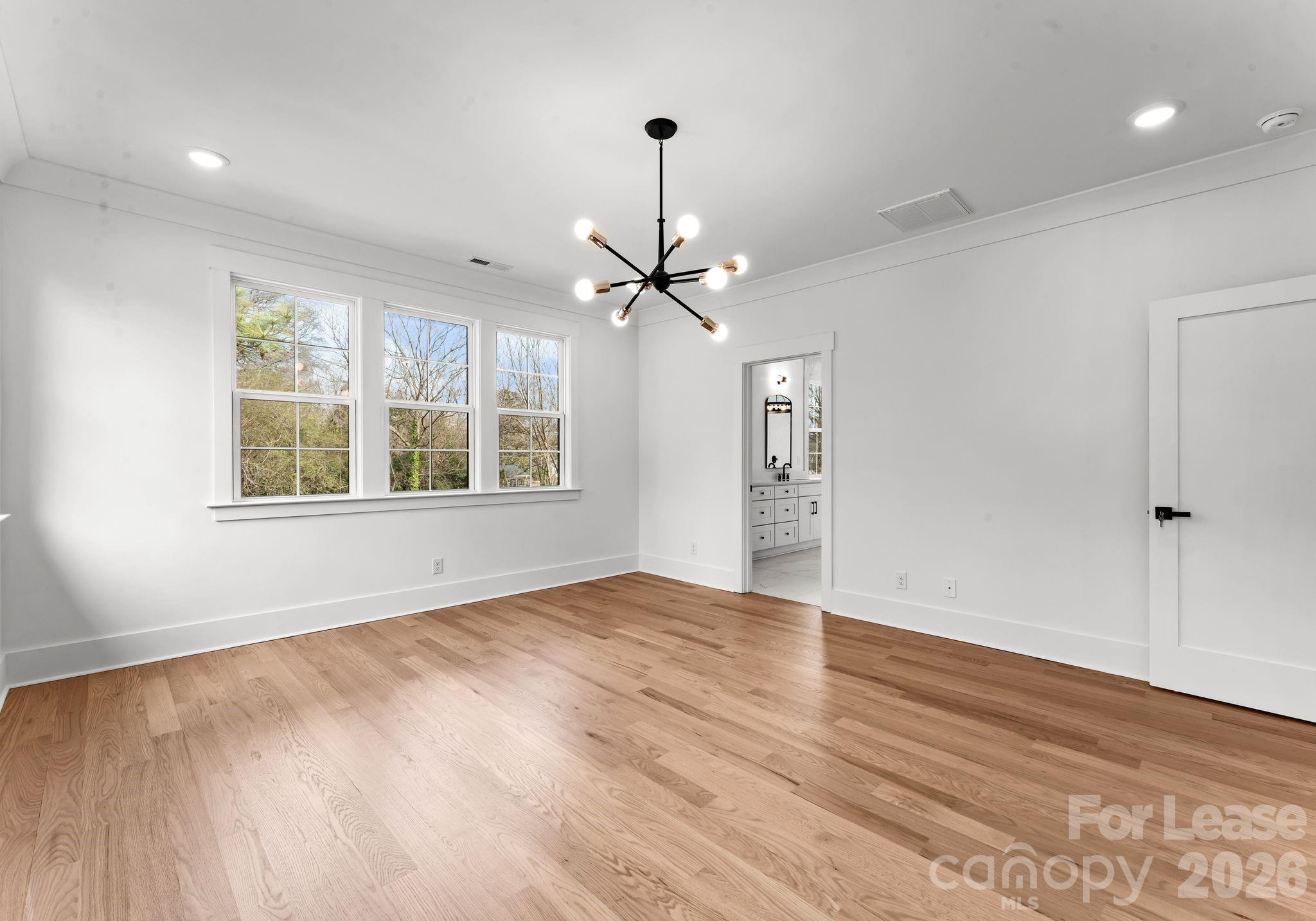 Single Family Residence at 4345 Castleton Road, Charlotte, photo 20 of 44