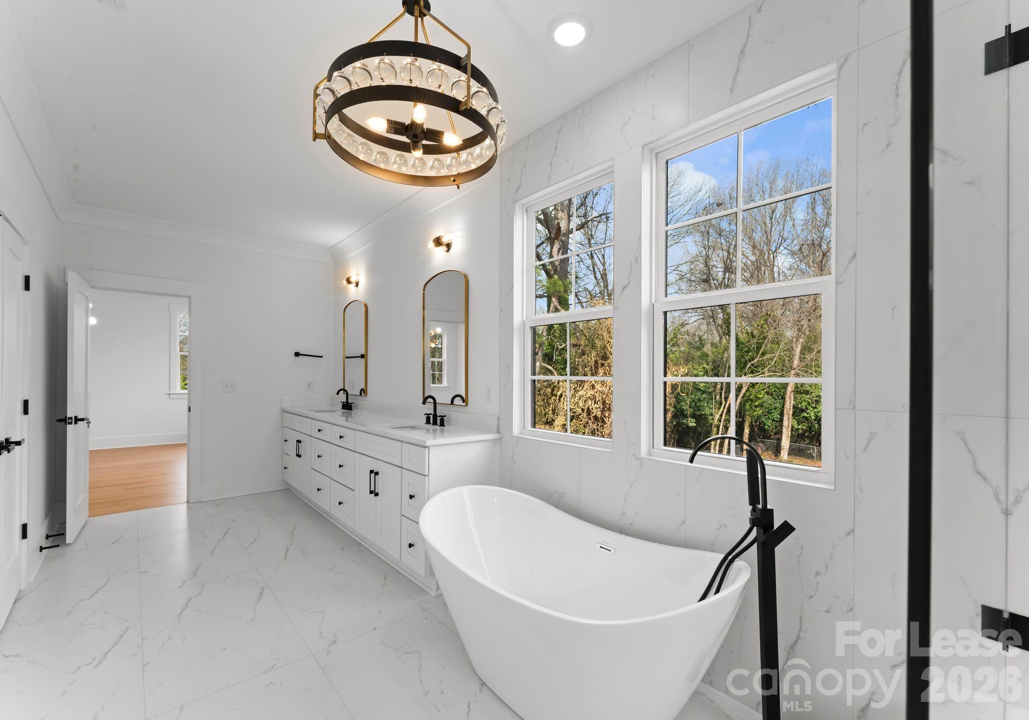 Single Family Residence at 4345 Castleton Road, Charlotte, photo 23 of 44