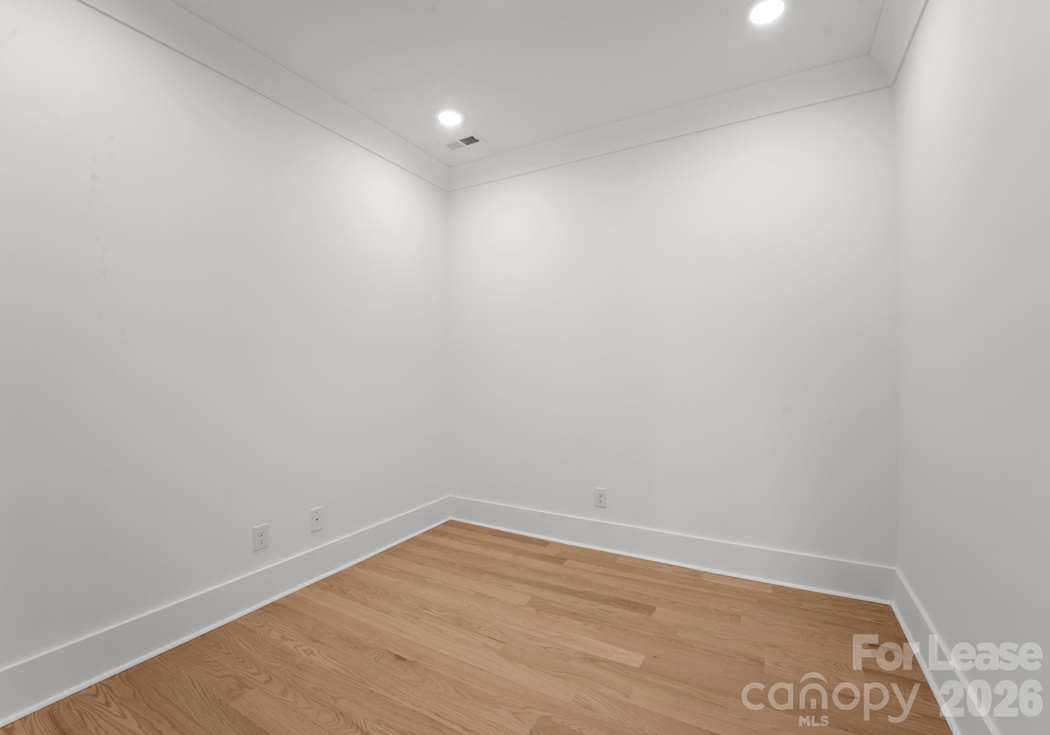 Single Family Residence at 4345 Castleton Road, Charlotte, photo 34 of 44