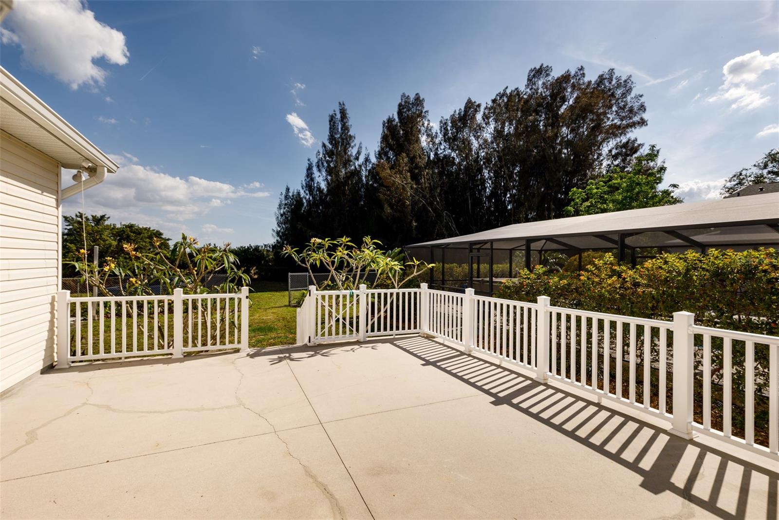 Single Family Residence at 6914 S WALL ST, TAMPA, photo 35 of 40