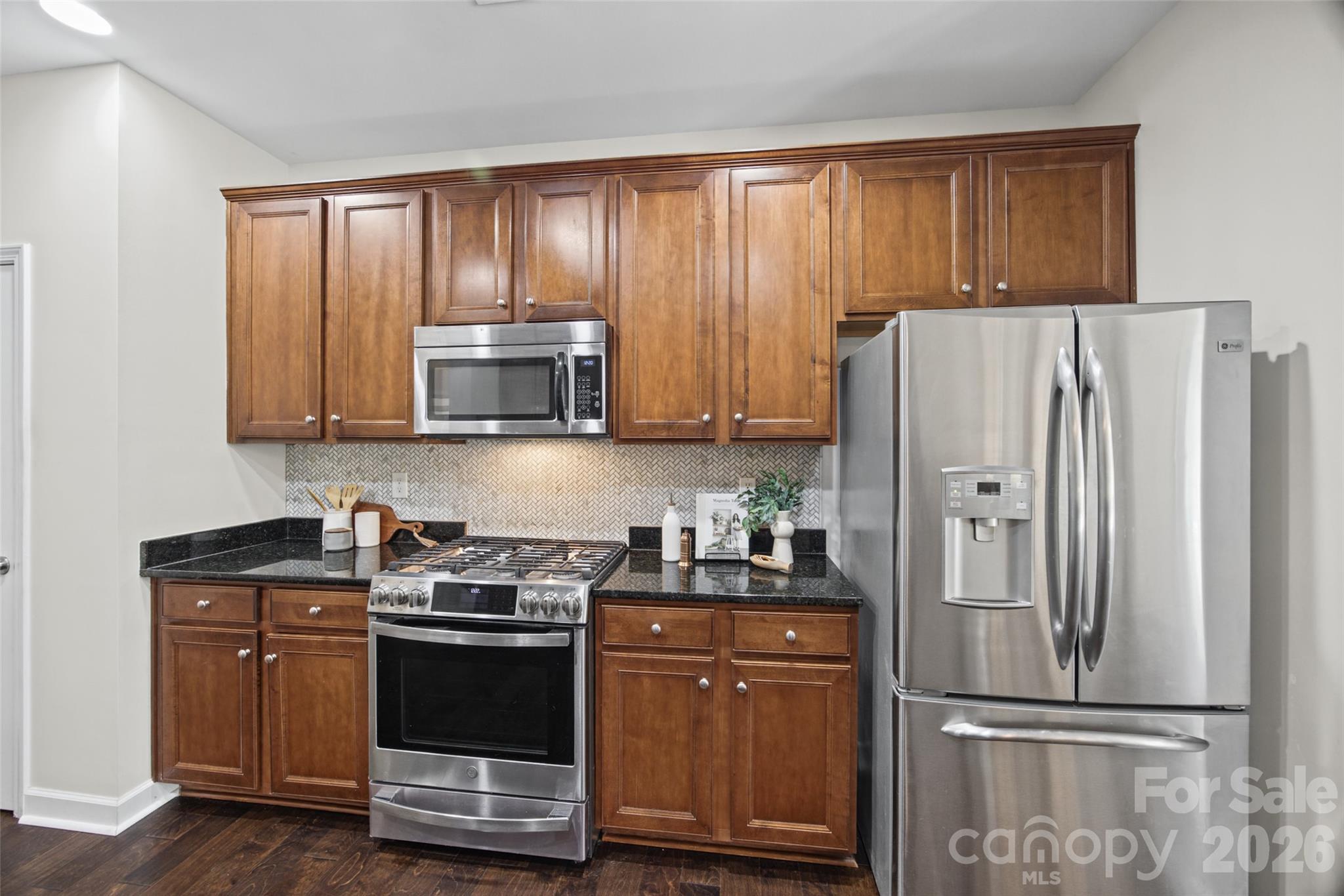 Kitchen - 8720 Artesa Mill Lane, Charlotte