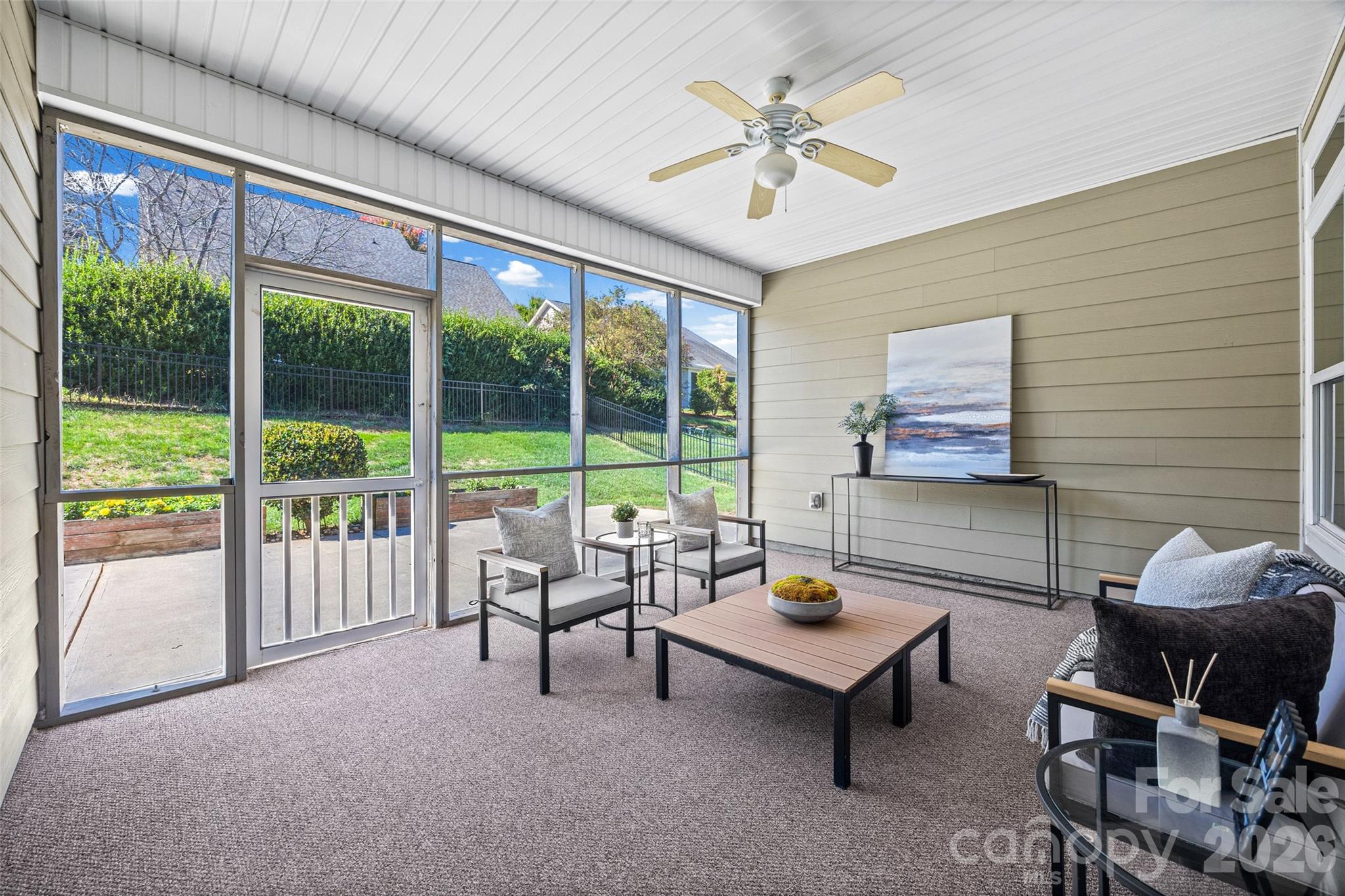 Screened porch - 8720 Artesa Mill Lane, Charlotte