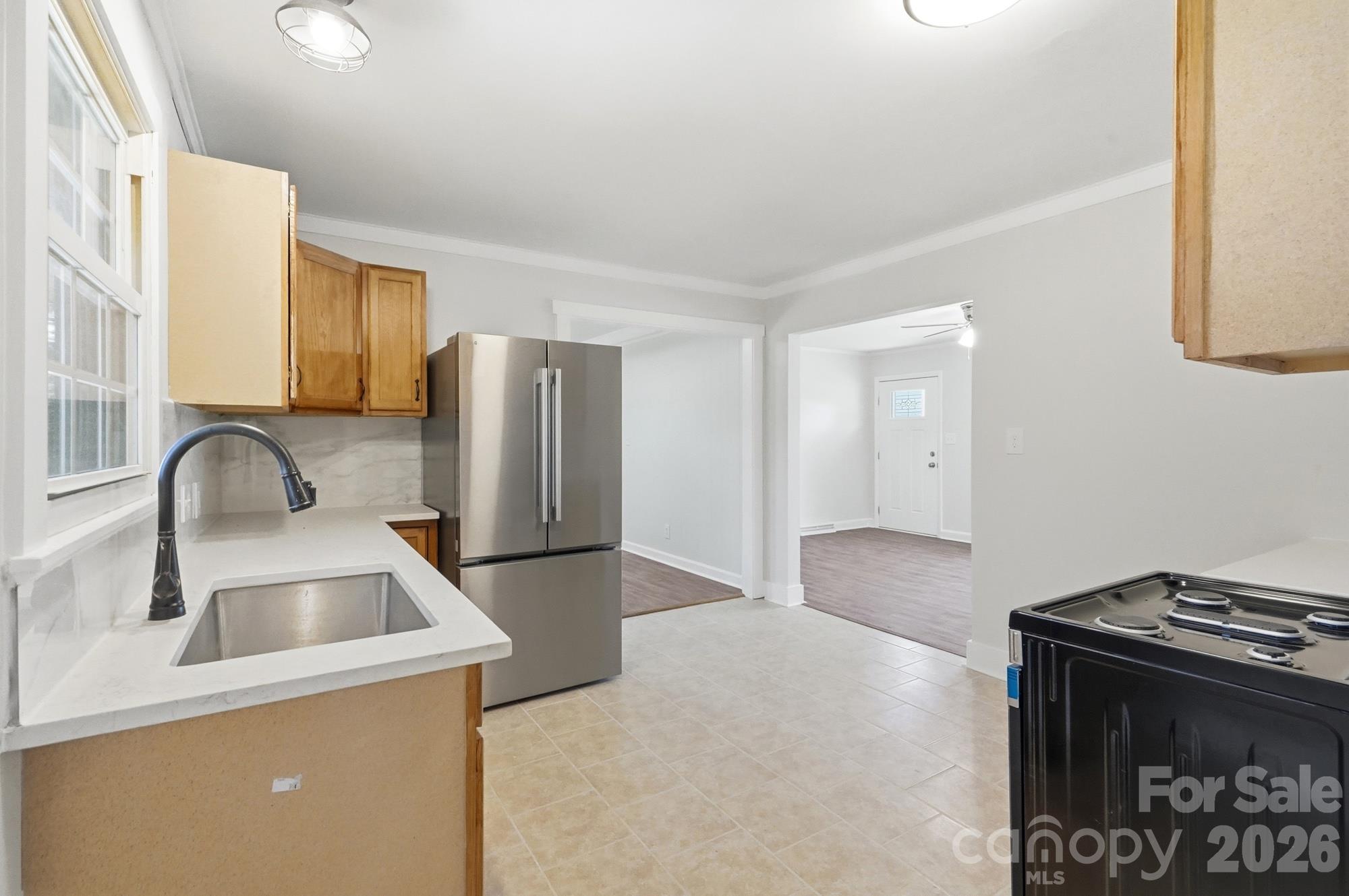 Single Family Residence at 1122 E Park Drive, Gastonia, photo 18 of 46