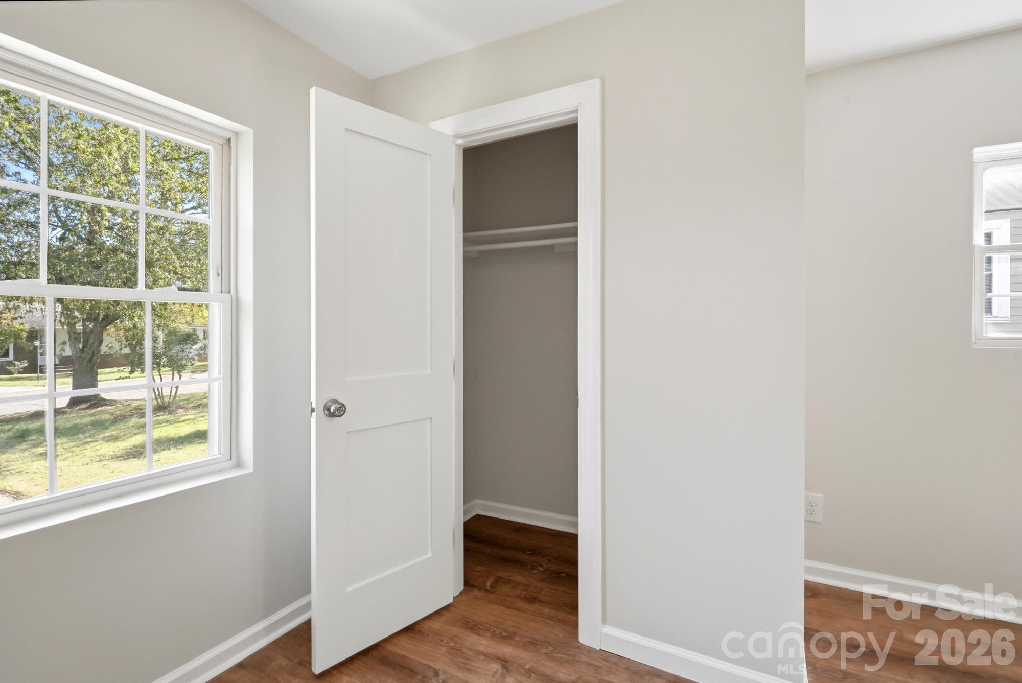 Single Family Residence at 1122 E Park Drive, Gastonia, photo 24 of 46