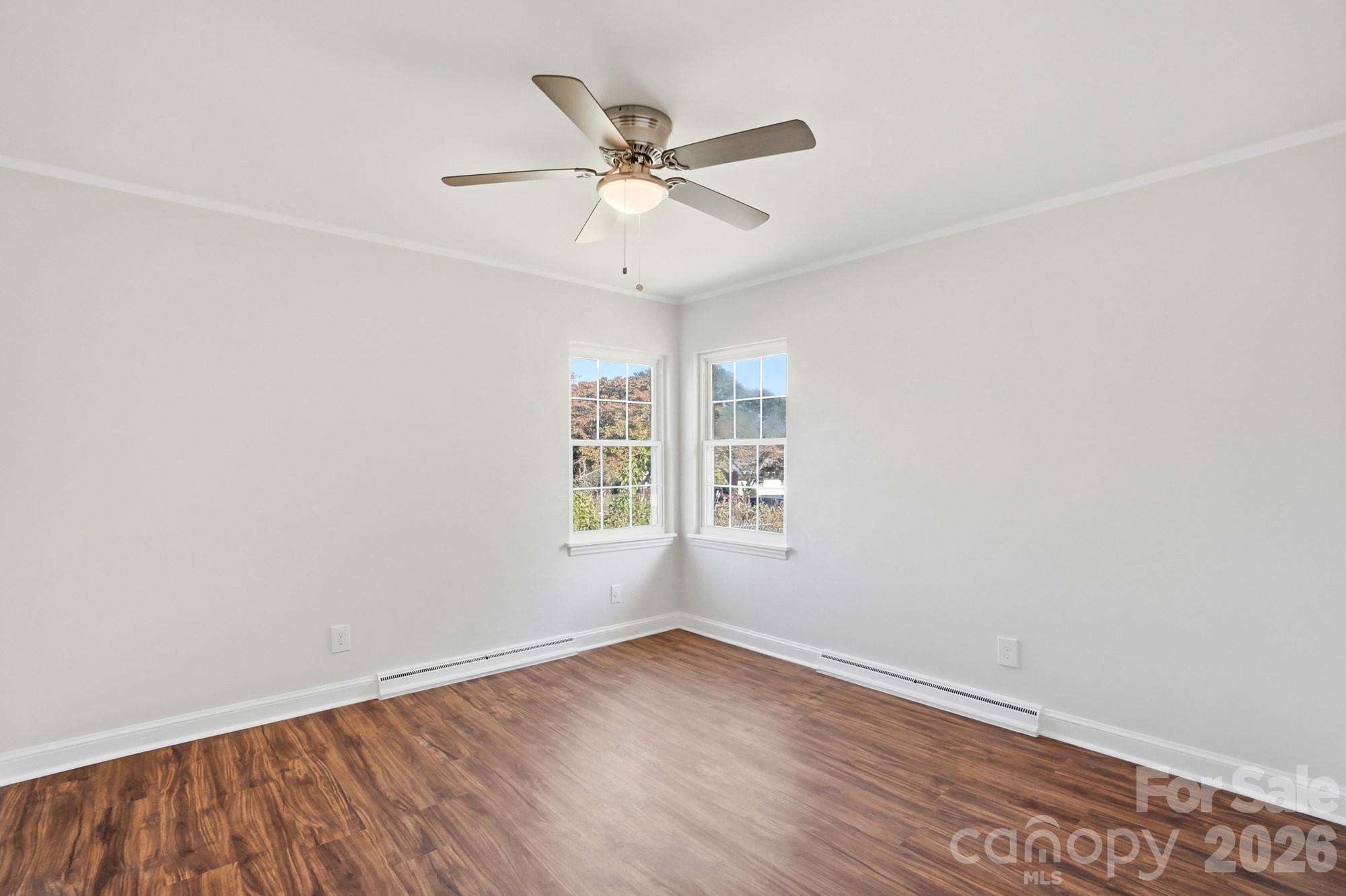 Single Family Residence at 1122 E Park Drive, Gastonia, photo 34 of 46