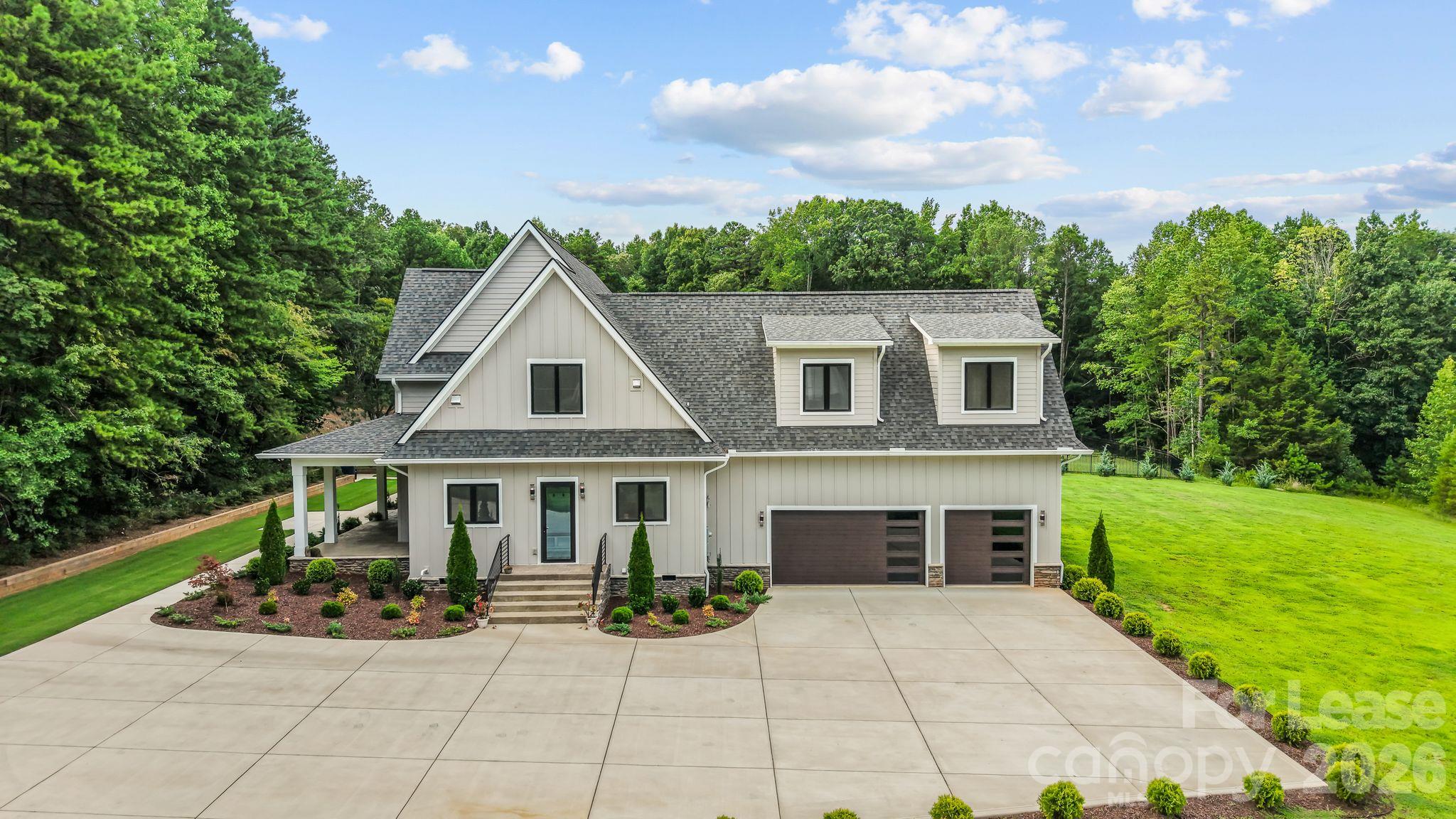 Single Family Residence at 8941 Blair Road, Charlotte, photo 33 of 38