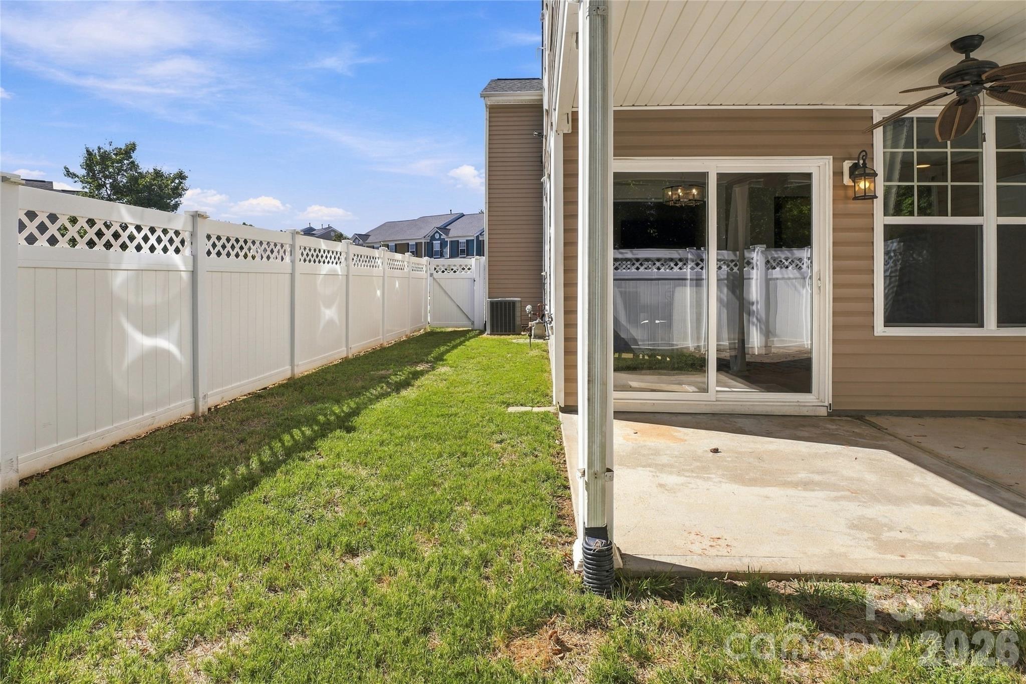 Townhouse at 230 River Clay Road, Fort Mill, photo 19 of 37