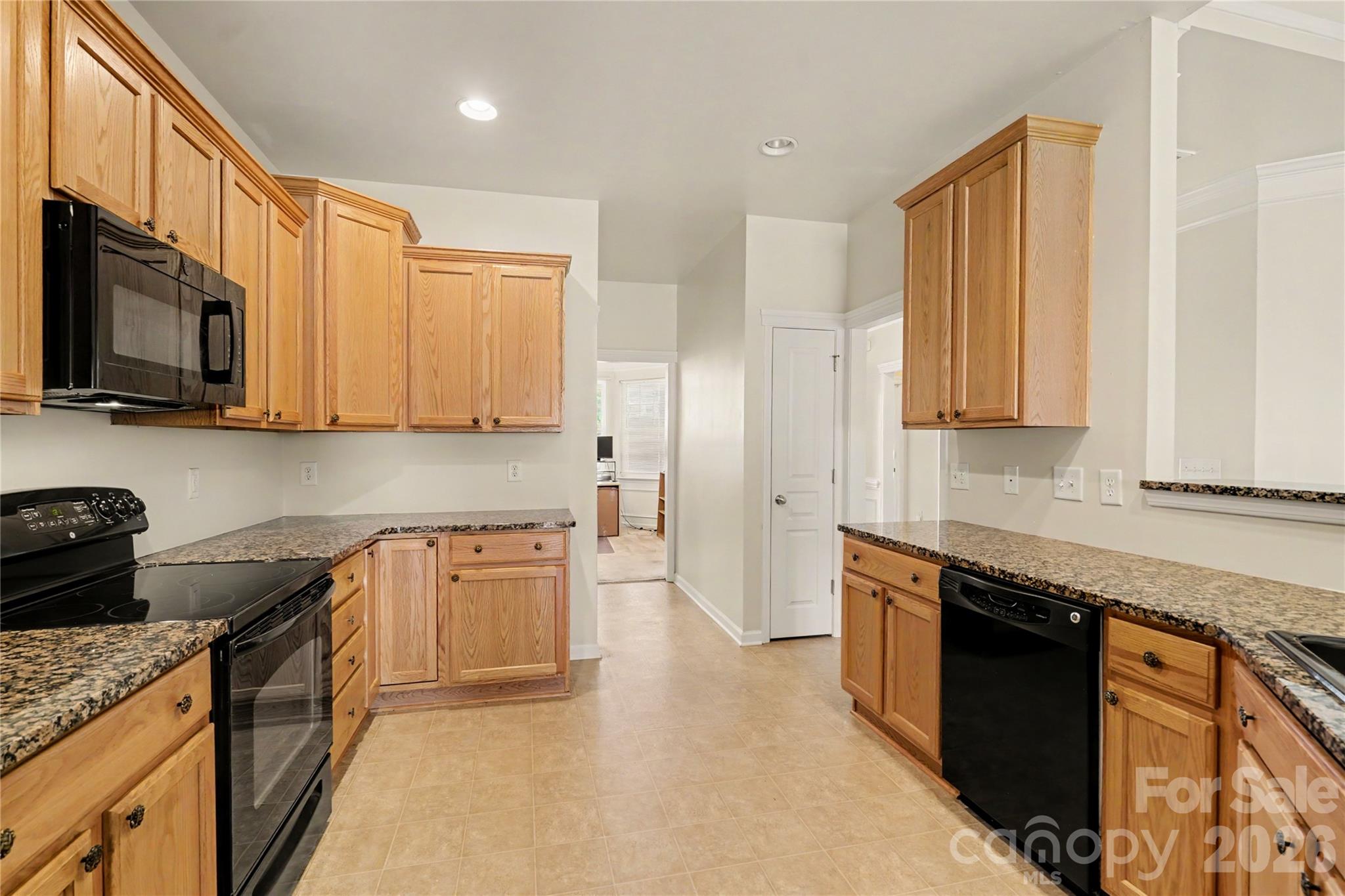 Single Family Residence at 4606 Triumph Drive SW, Concord, photo 10 of 29
