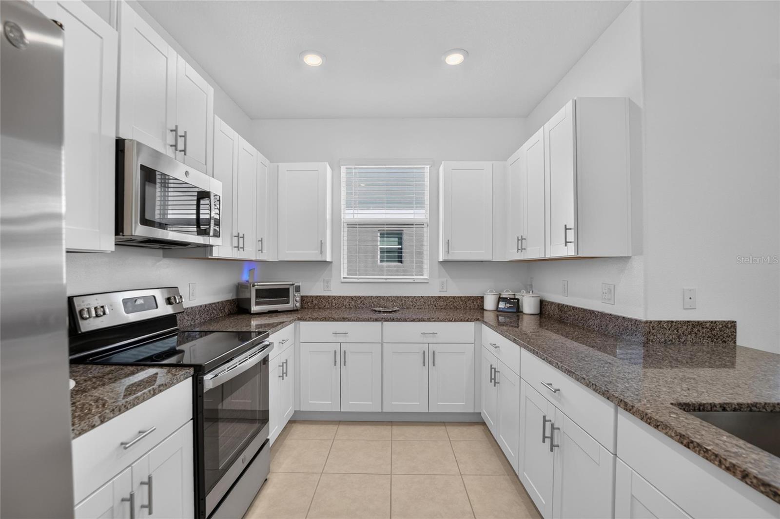 Townhouse at 12428 CRYSTAL JADE WAY, PARRISH, photo 6 of 65