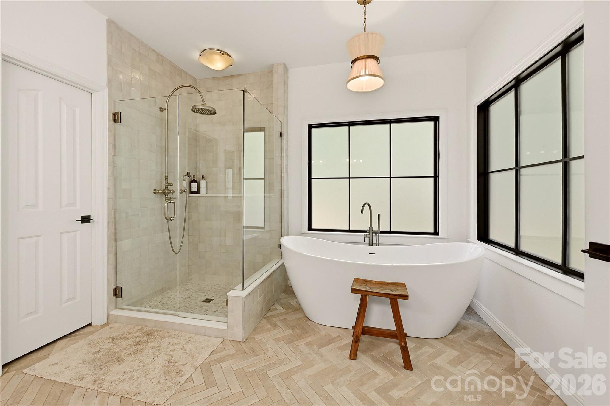 Single Family Residence at 16521 Plantation Woods Drive, Charlotte, photo 24 of 46