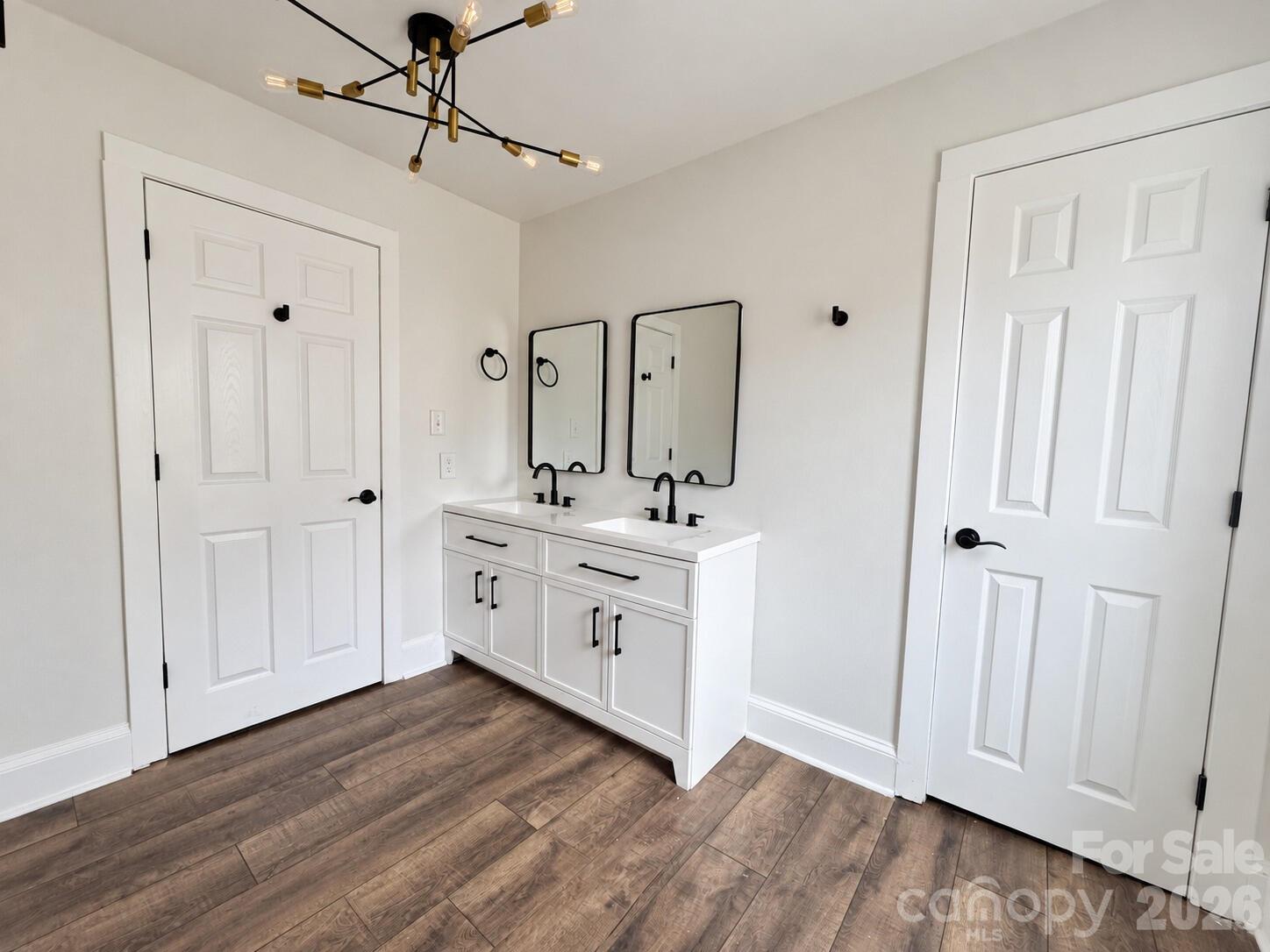 Single Family Residence at 905 Gantt Street, Kings Mountain, photo 9 of 13
