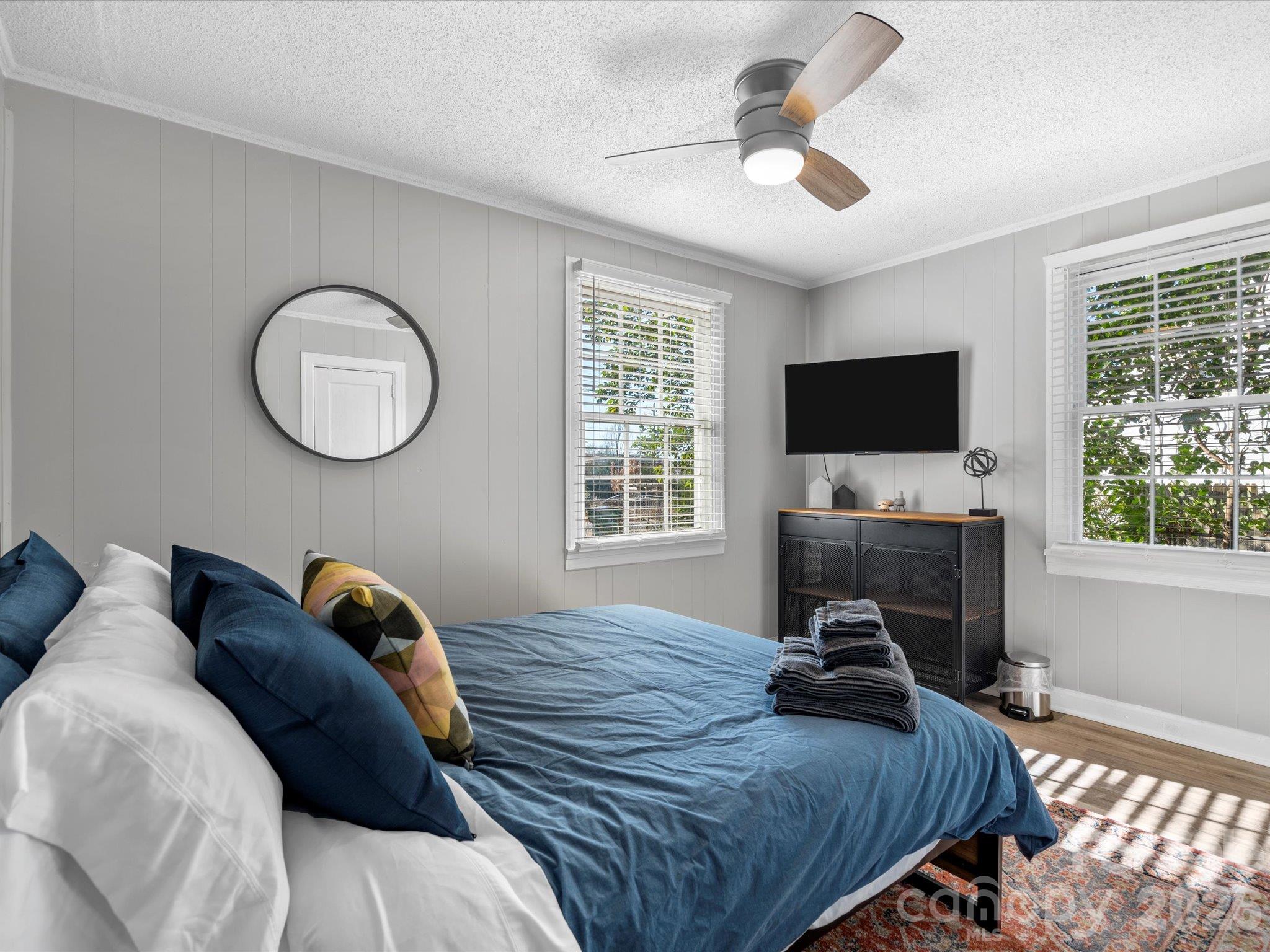 Single Family Residence at 1136 Mona Drive, Charlotte, photo 20 of 26