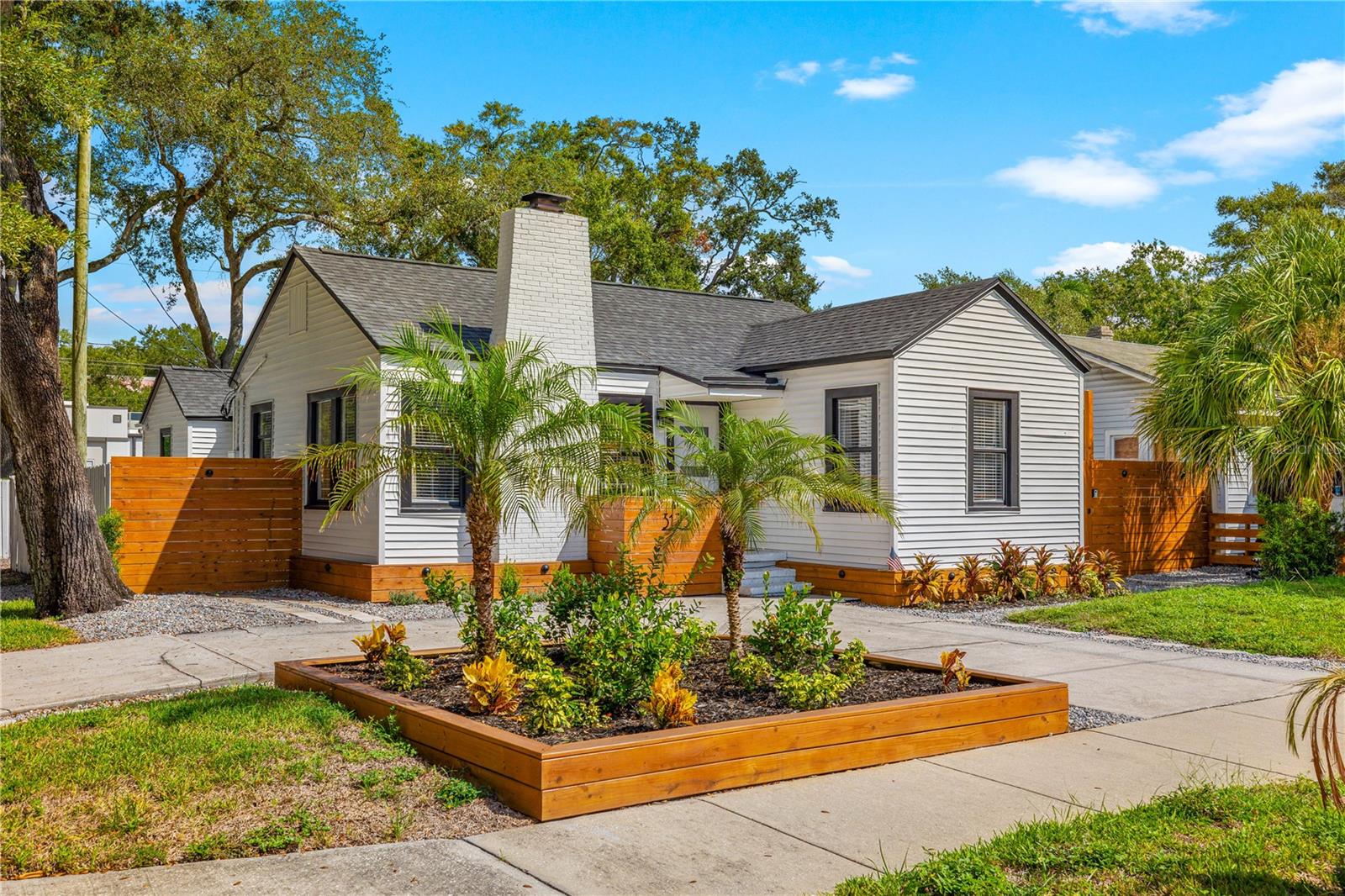Single Family Residence at 3123 W MARLIN AVE, TAMPA, photo 2 of 76