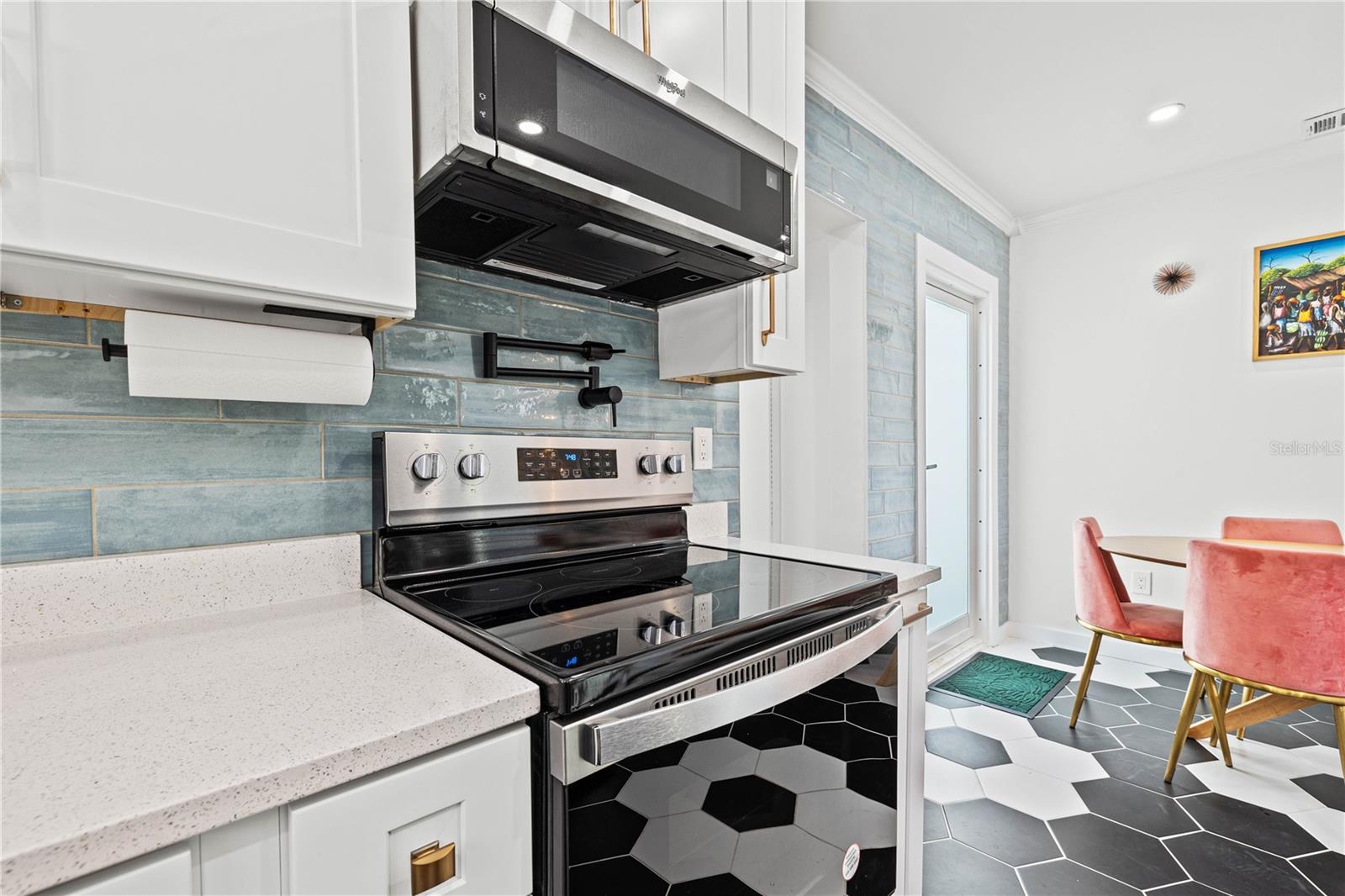 Single Family Residence at 3123 W MARLIN AVE, TAMPA, photo 16 of 76