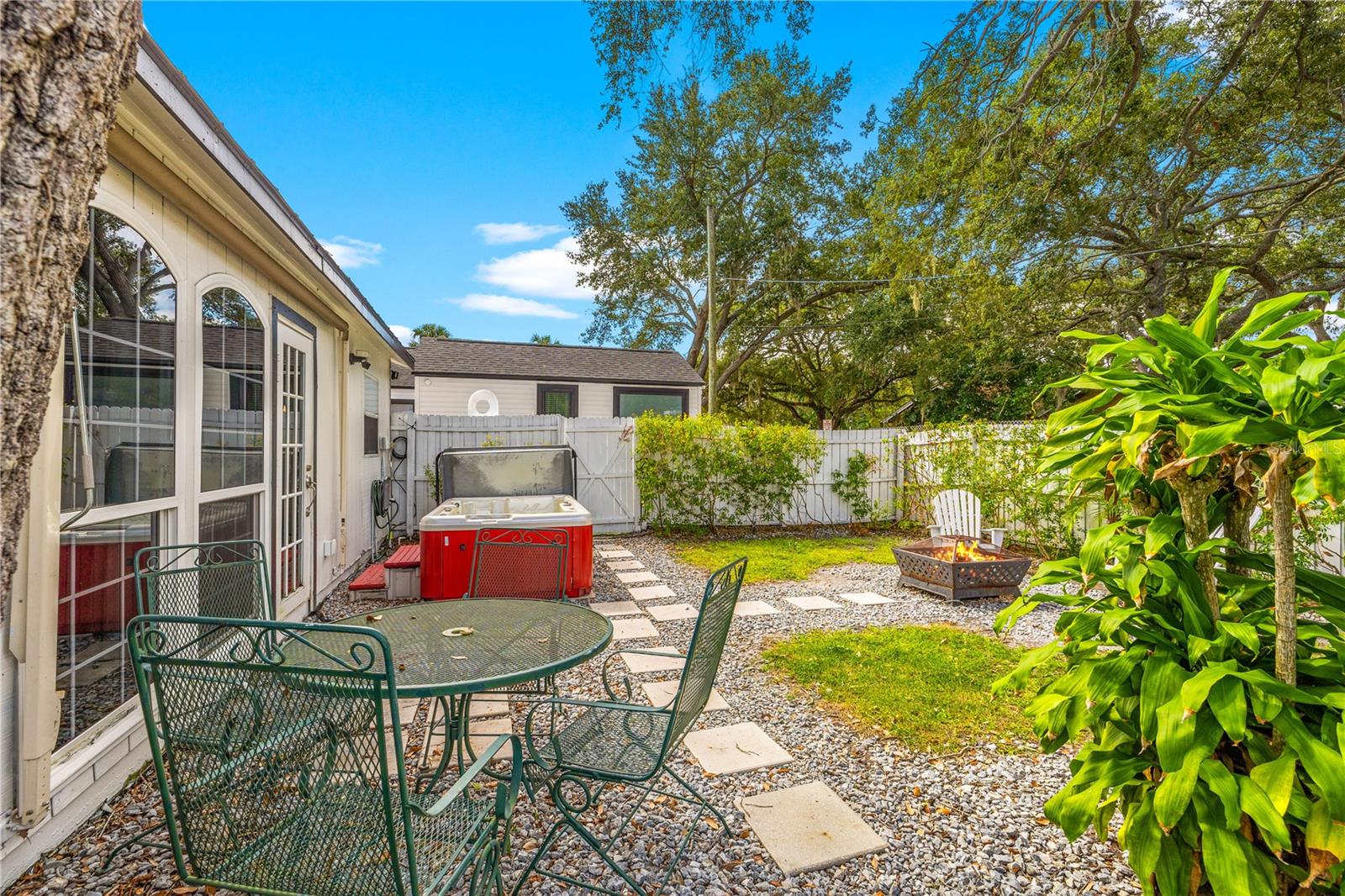 Single Family Residence at 3123 W MARLIN AVE, TAMPA, photo 69 of 76