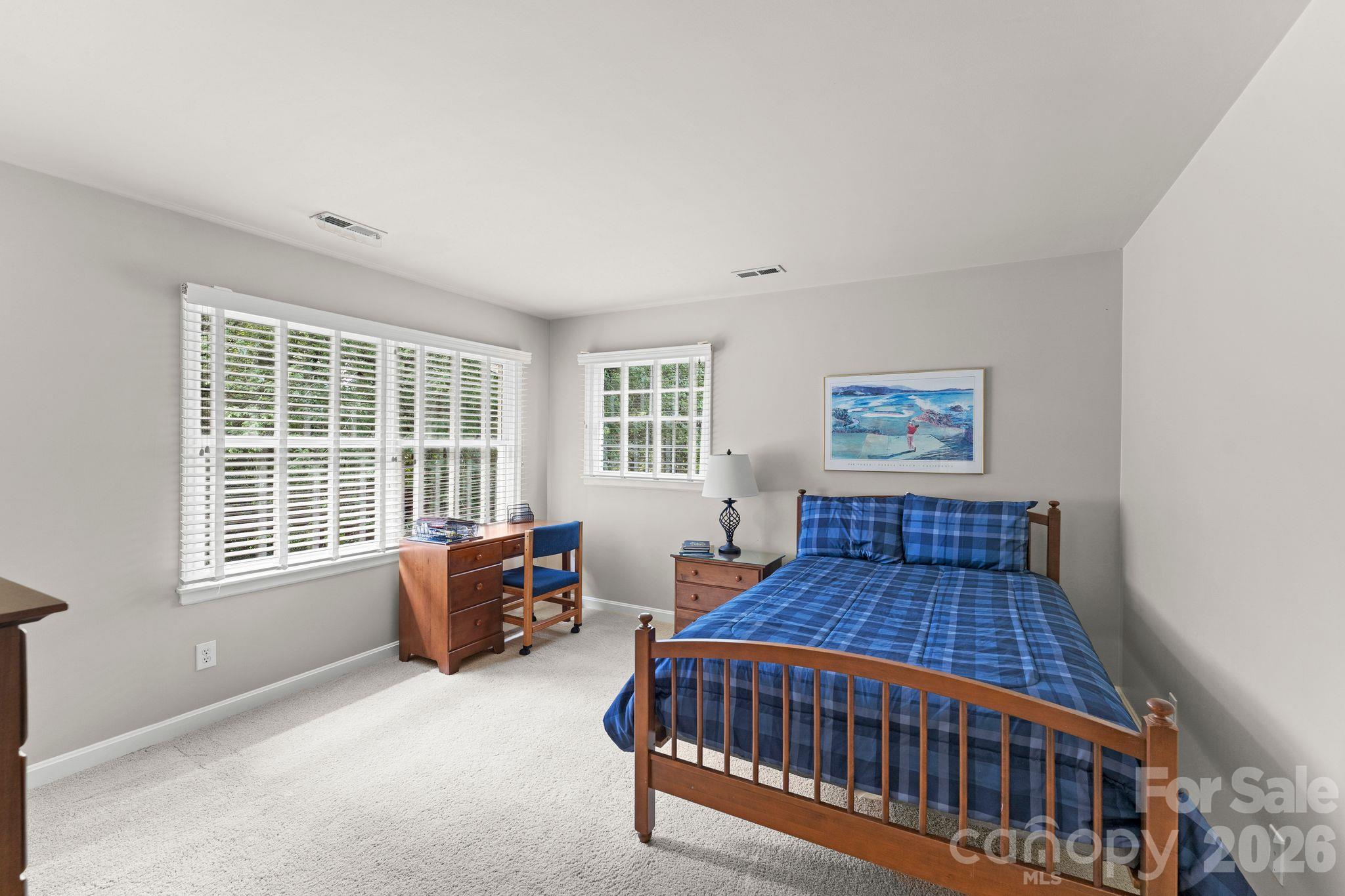 Large third bedroom on the second floor - 2006 Grey Road, Davidson