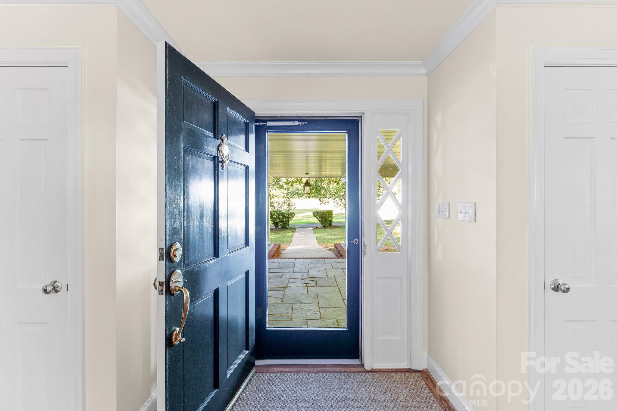 Light-filled entrway - 2006 Grey Road, Davidson