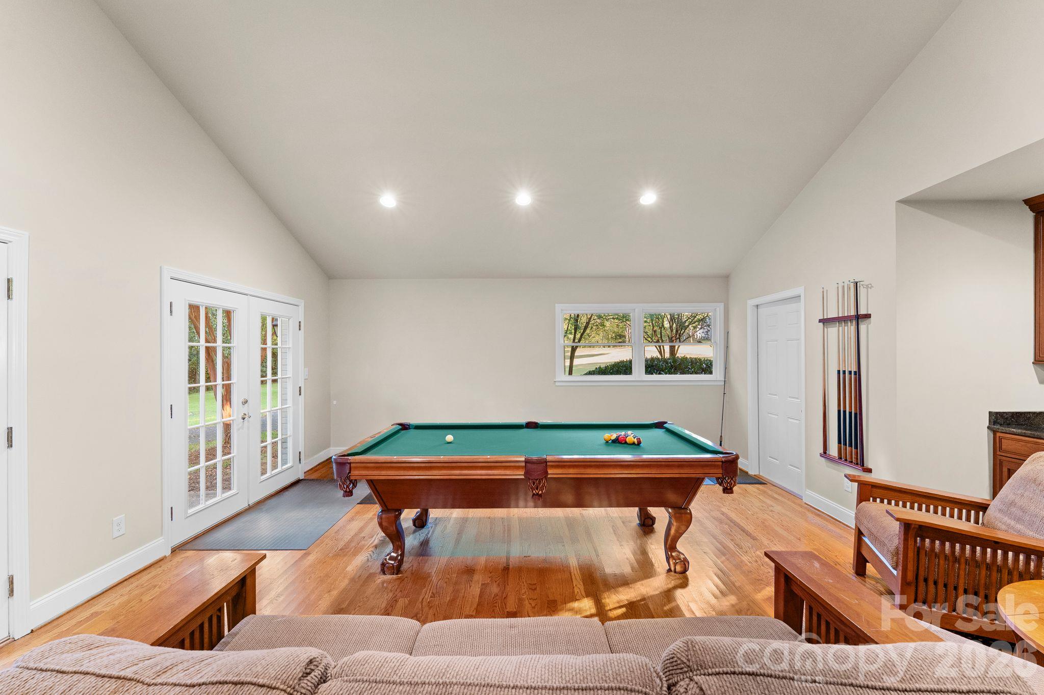 Large Bonus Room on the main level - 2006 Grey Road, Davidson