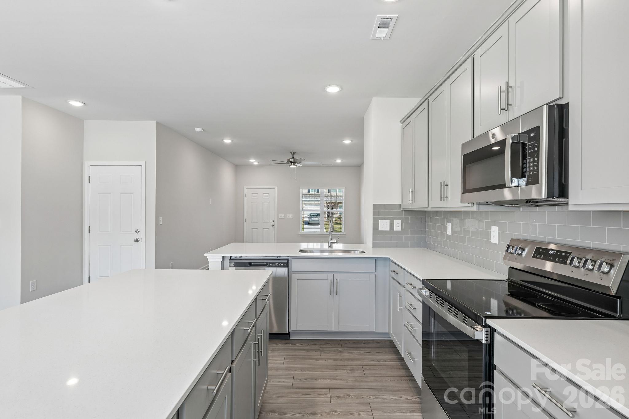 Townhouse at 5278 Lashawn Lane, Stanley, photo 5 of 14
