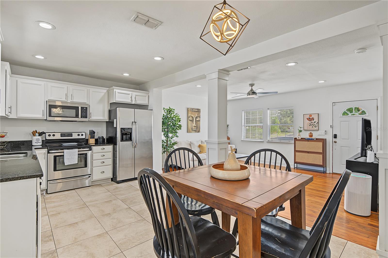 Single Family Residence at 2801 S MANHATTAN AVE, TAMPA, photo 9 of 30