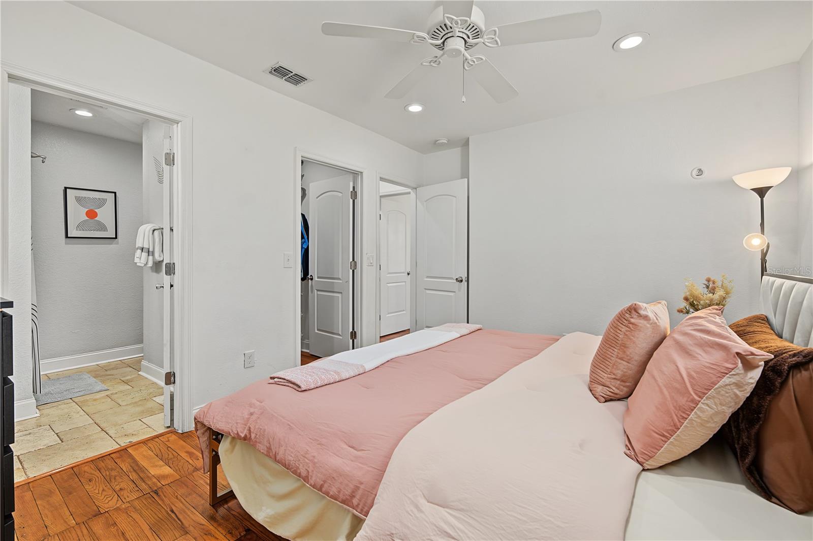 Single Family Residence at 2801 S MANHATTAN AVE, TAMPA, photo 12 of 30