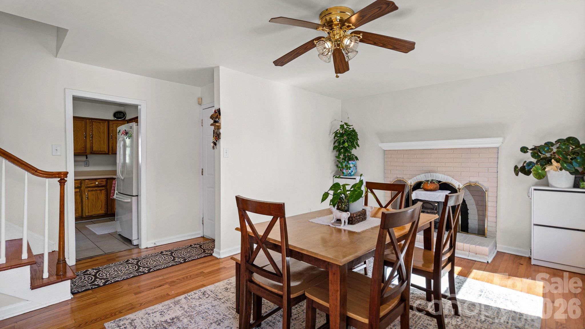 Single Family Residence at 7425 Riding Trail Road, Charlotte, photo 8 of 40