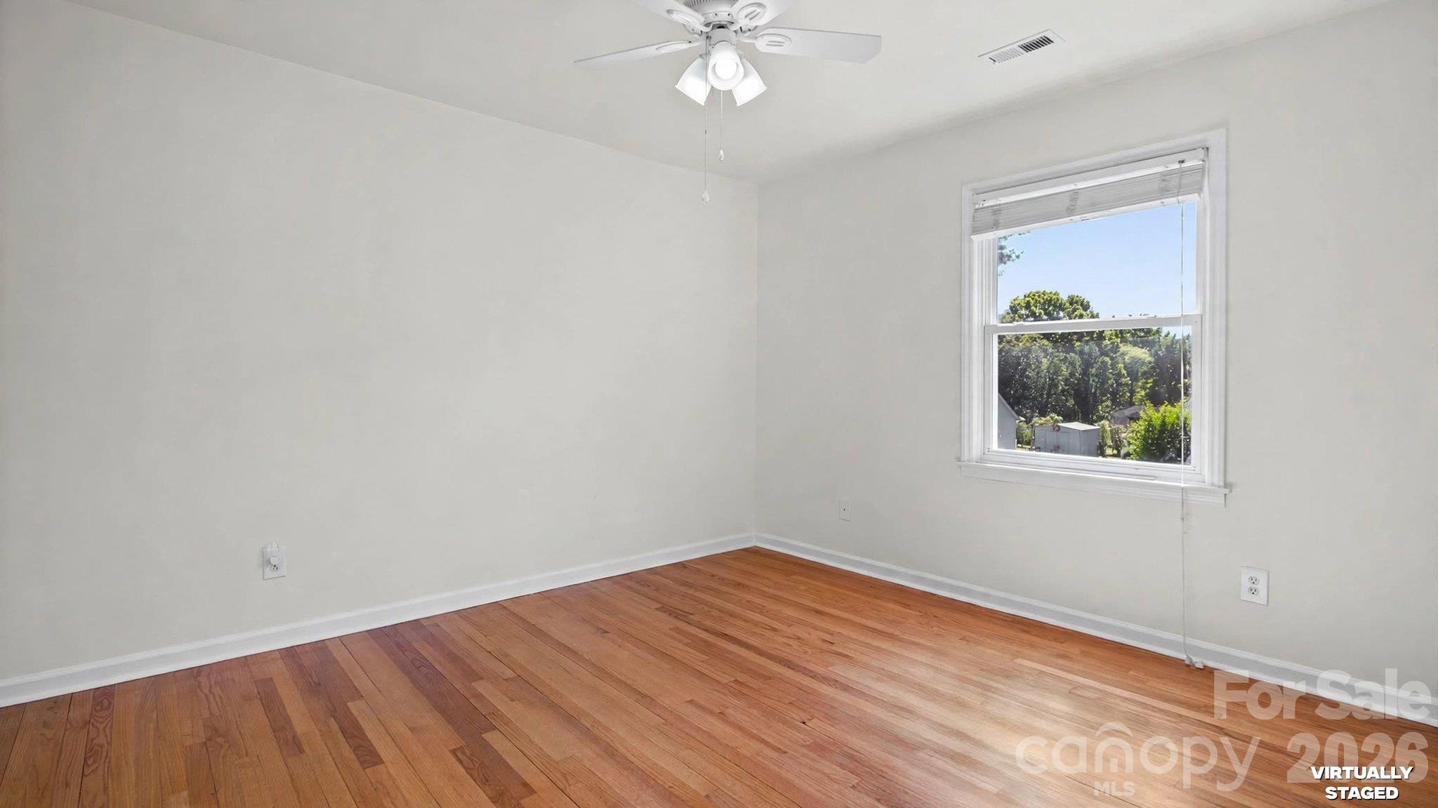Single Family Residence at 7425 Riding Trail Road, Charlotte, photo 18 of 40