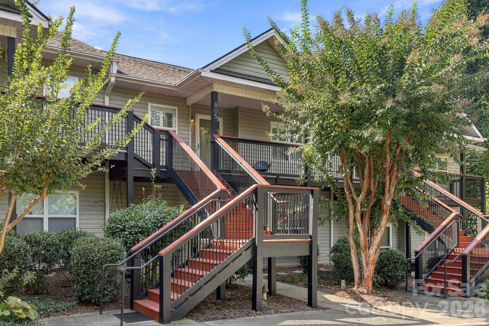 805 Carlyle Way