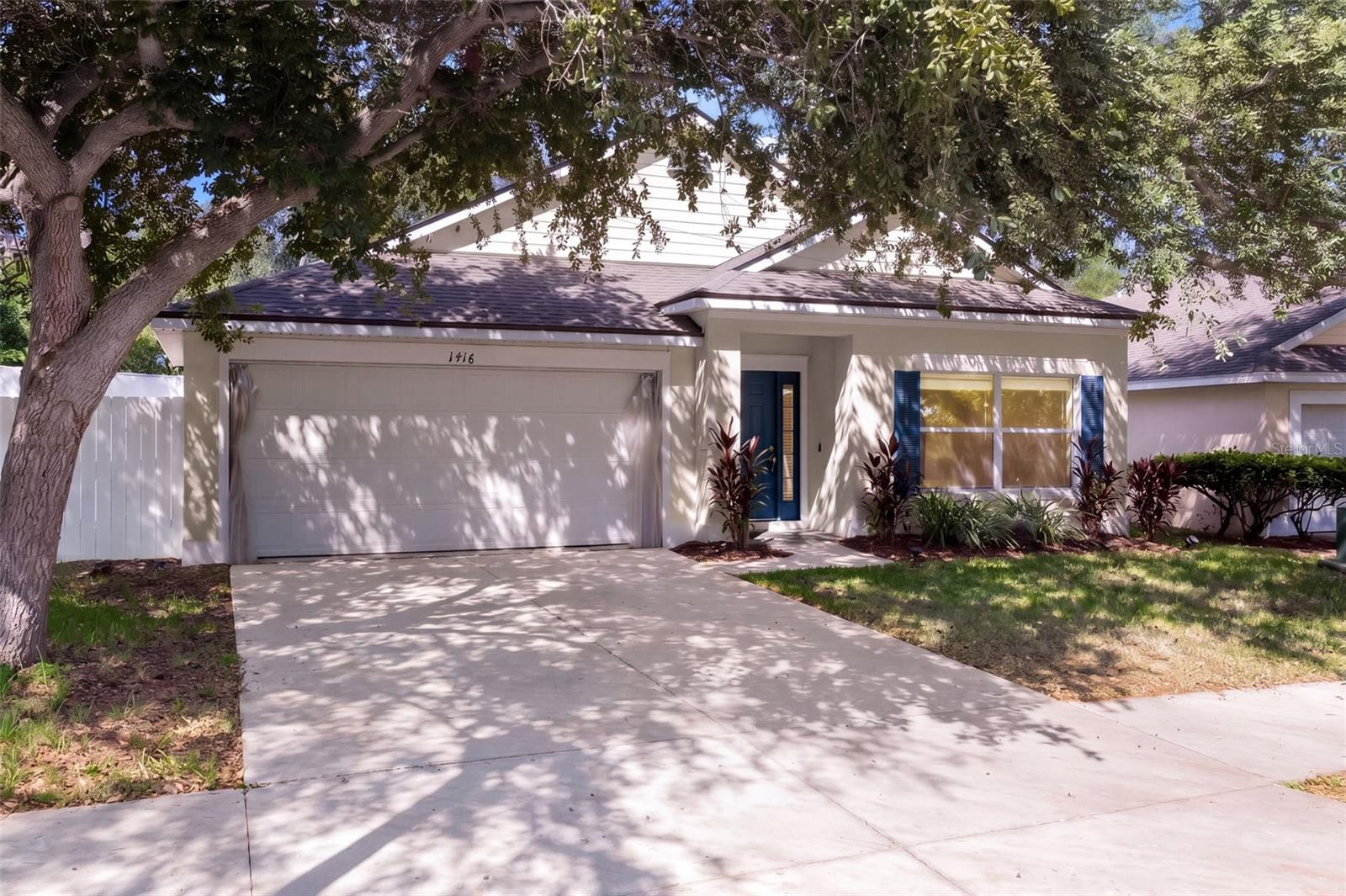 Single Family Residence at 1416 LONGVILLE CIR, TAVARES, photo 3 of 42
