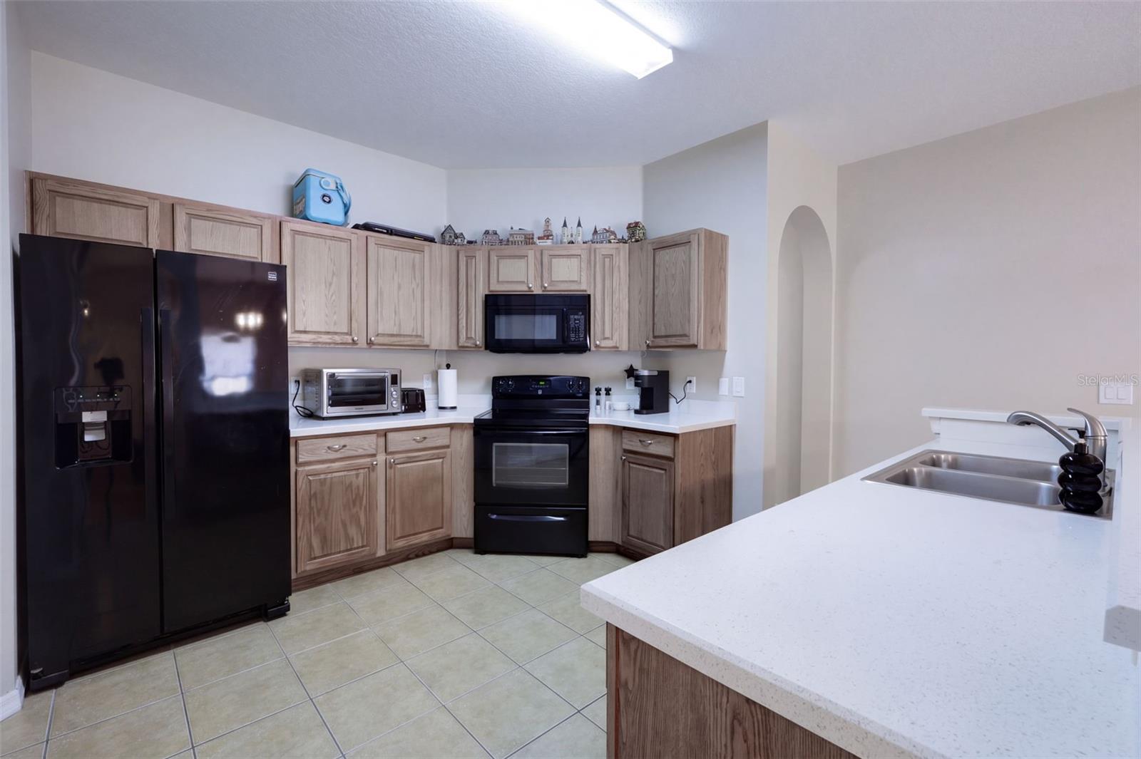 Single Family Residence at 1416 LONGVILLE CIR, TAVARES, photo 12 of 42