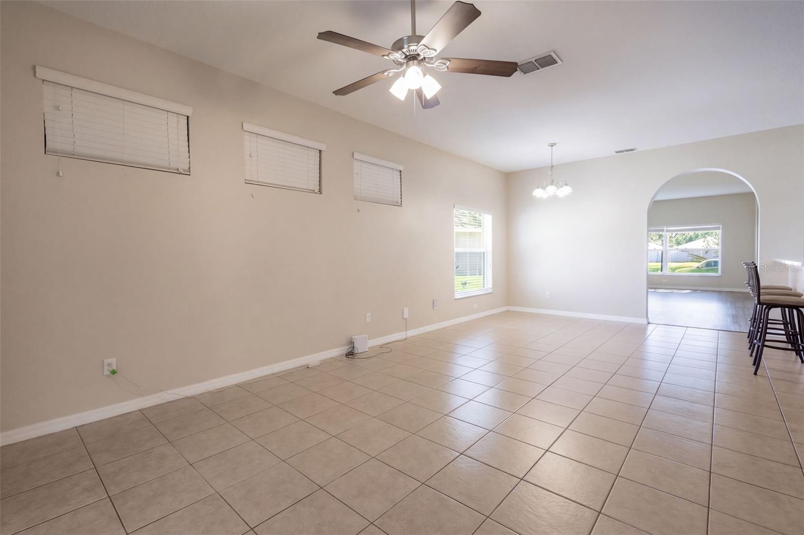 Single Family Residence at 1416 LONGVILLE CIR, TAVARES, photo 19 of 42