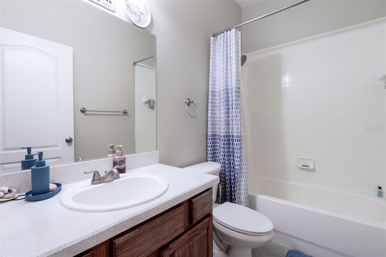 Single Family Residence at 1416 LONGVILLE CIR, TAVARES, photo 24 of 42