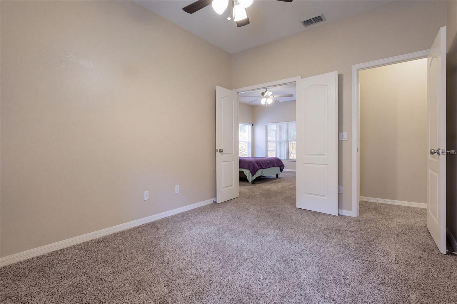 Single Family Residence at 1416 LONGVILLE CIR, TAVARES, photo 31 of 42