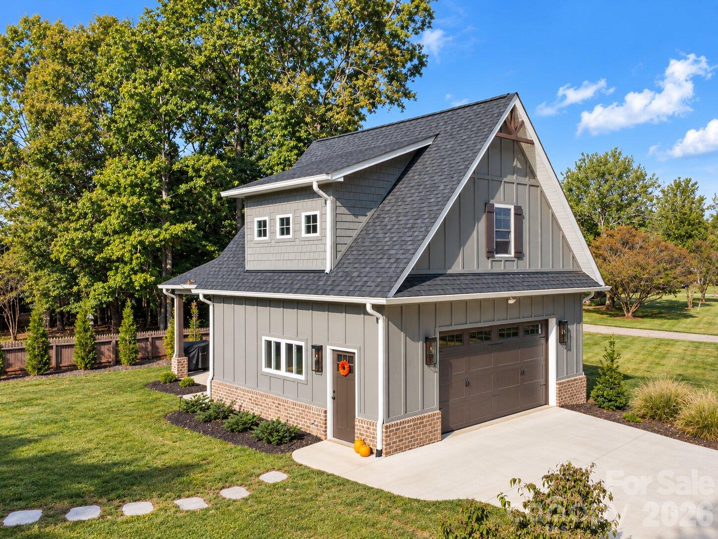 Single Family Residence at 18 Wittenburg Springs Drive, Taylorsville, photo 6 of 47