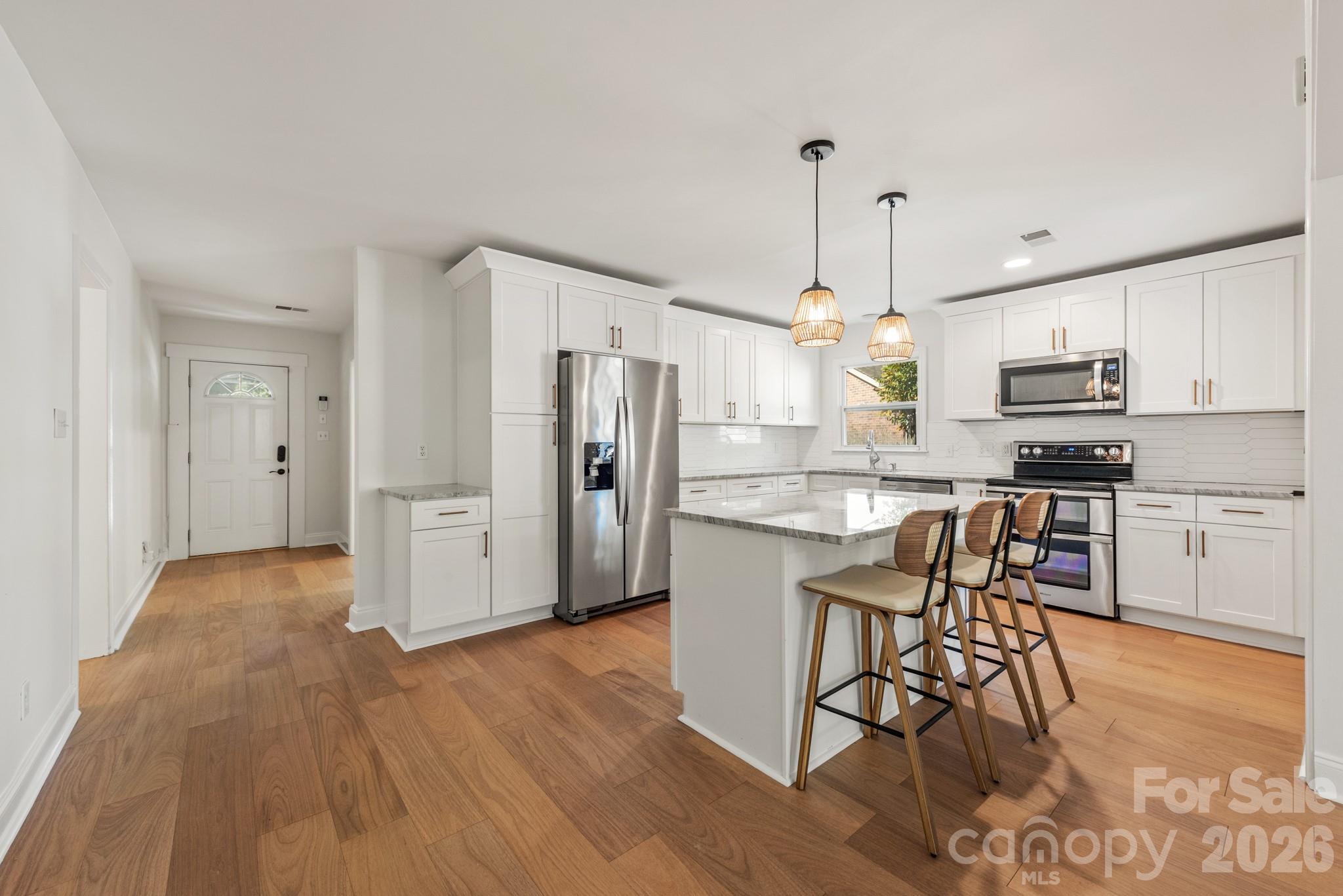 Kitchen - 721 Rome Court, Charlotte