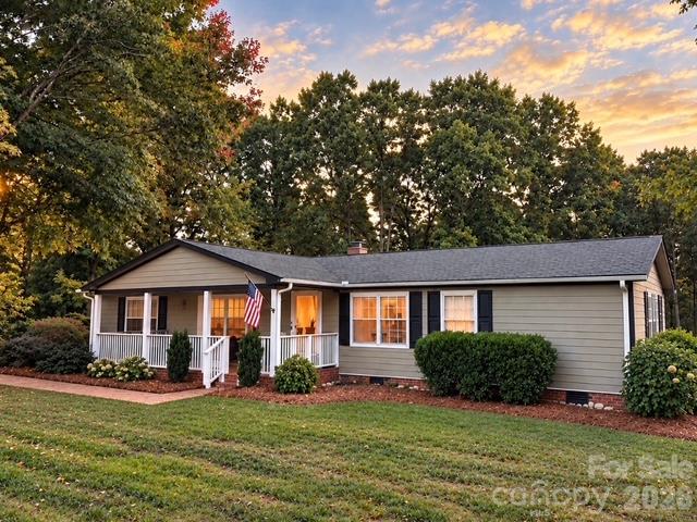 8708 Overcash Road