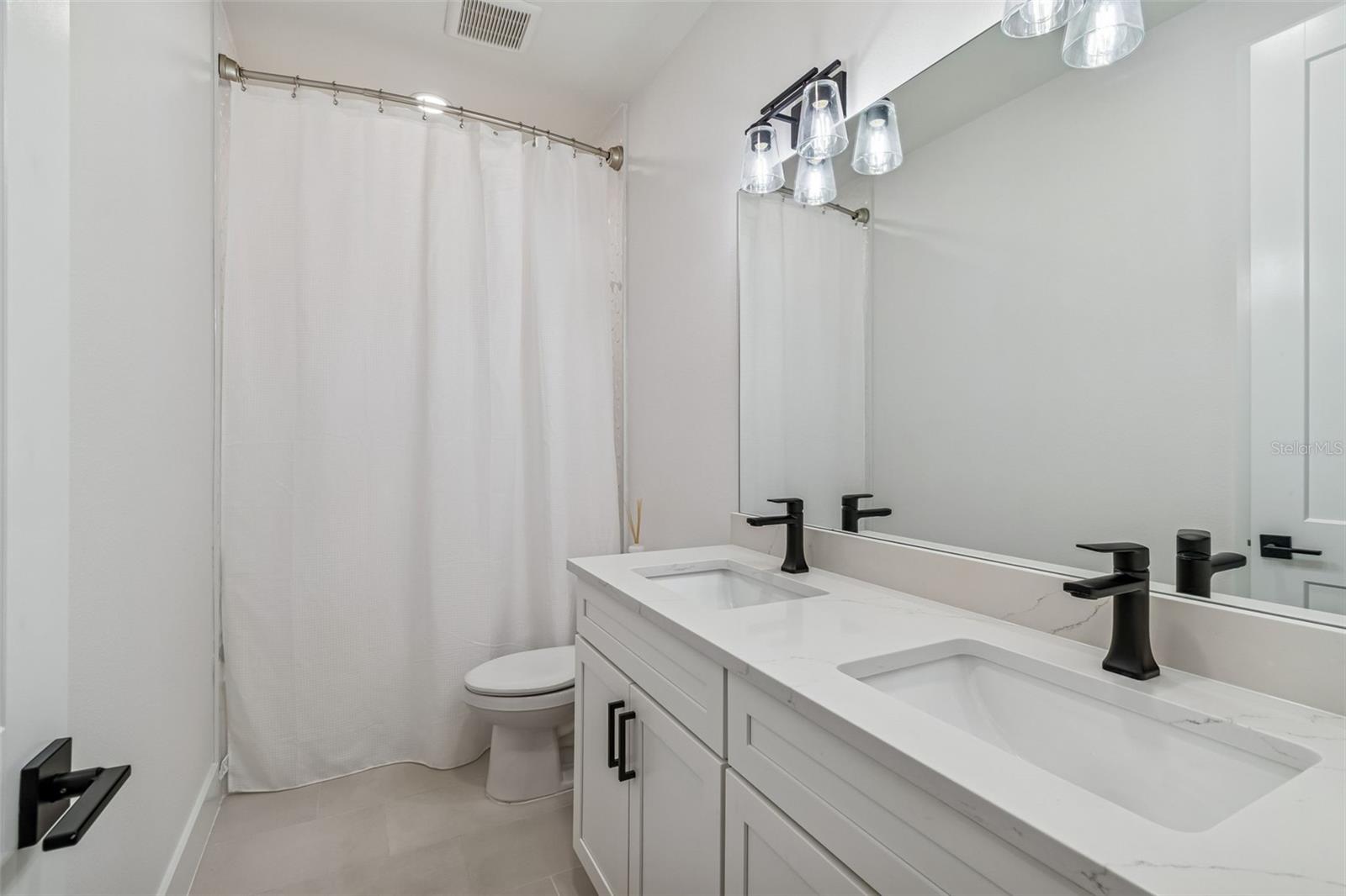 Single Family Residence at 3016 W BALLAST POINT BLVD, TAMPA, photo 33 of 62