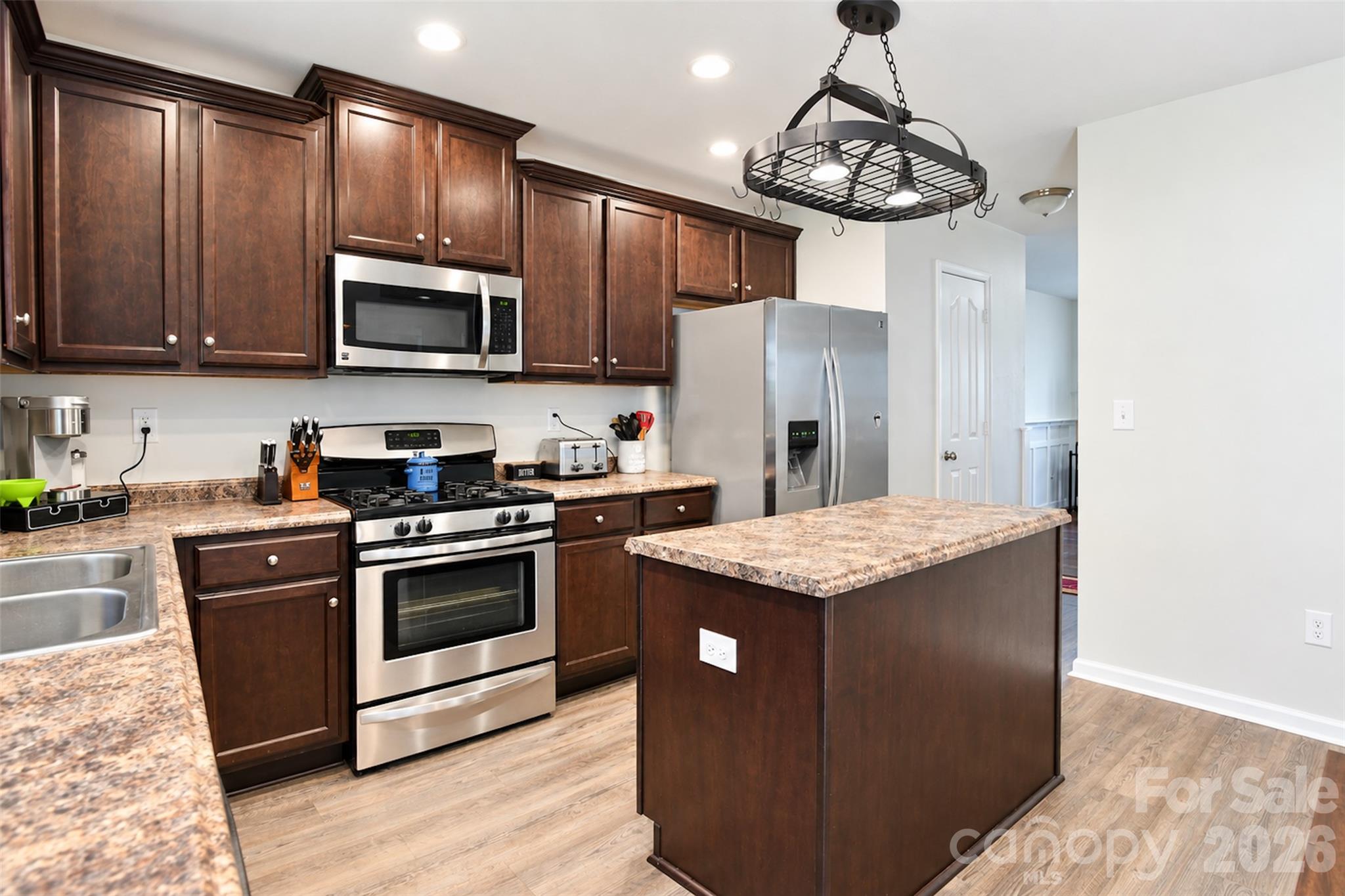 Single Family Residence at 4708 McClure Road, Charlotte, photo 6 of 29